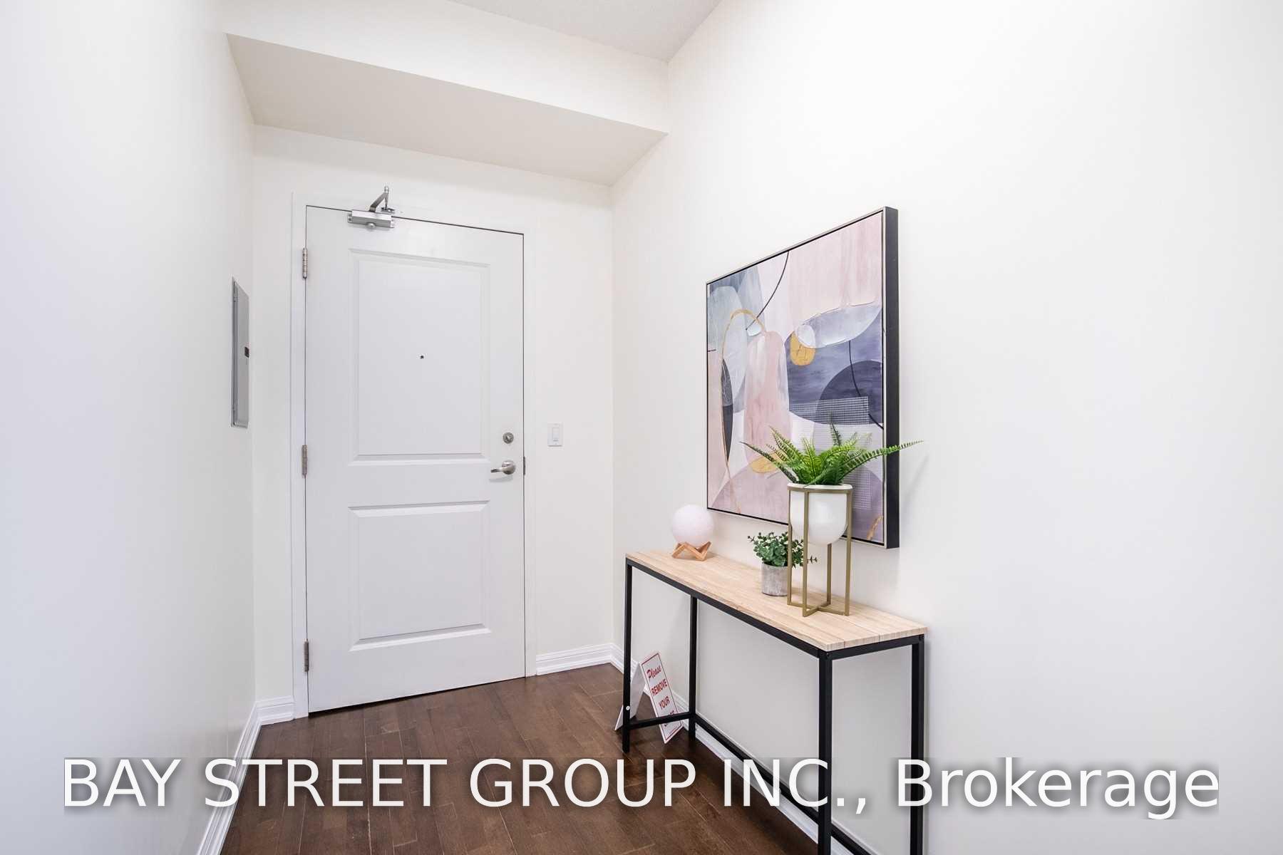 Photo 4 of Unit 1801, 628 Fleet Street, Toronto, Niagara — HOMEH