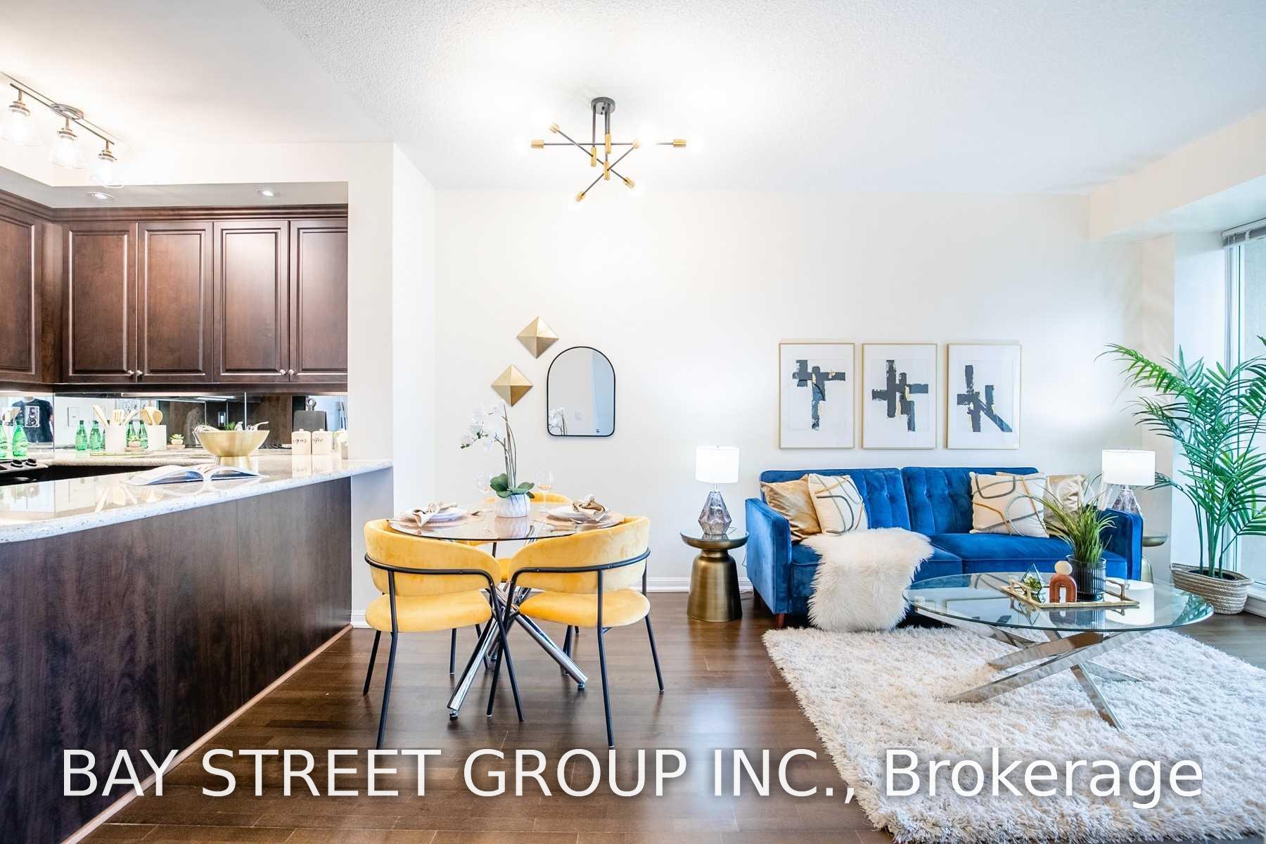 Photo 8 of Unit 1801, 628 Fleet Street, Toronto, Niagara — HOMEH