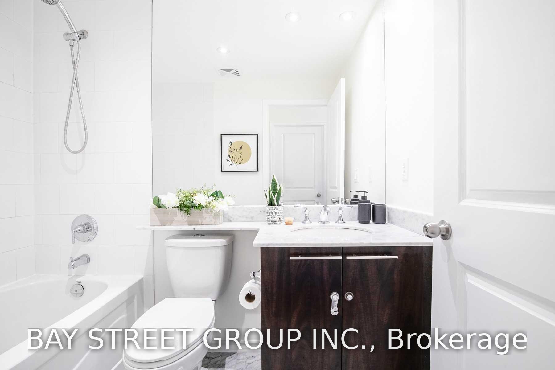 Photo 21 of Unit 1801, 628 Fleet Street, Toronto, Niagara — HOMEH