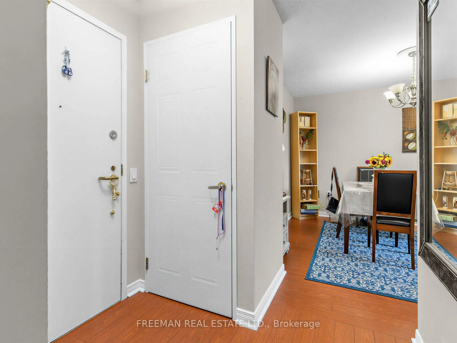 Photo 13 of Unit 910, 11 Thorncliffe Park Drive, Toronto, Thorncliffe Park — HOMEH