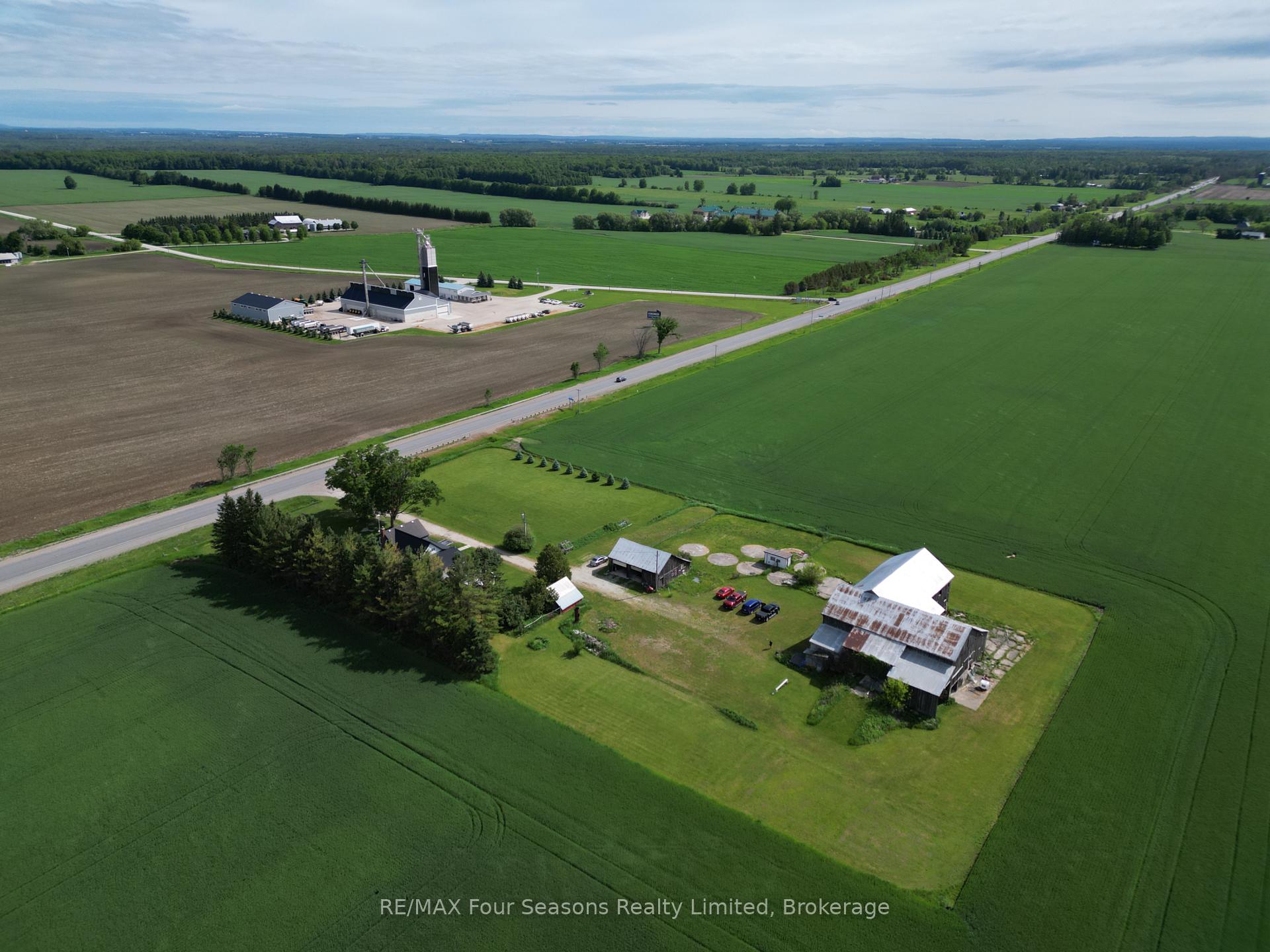 Photo 45 of 5803 26 Highway, Clearview, Rural Clearview — HOMEH