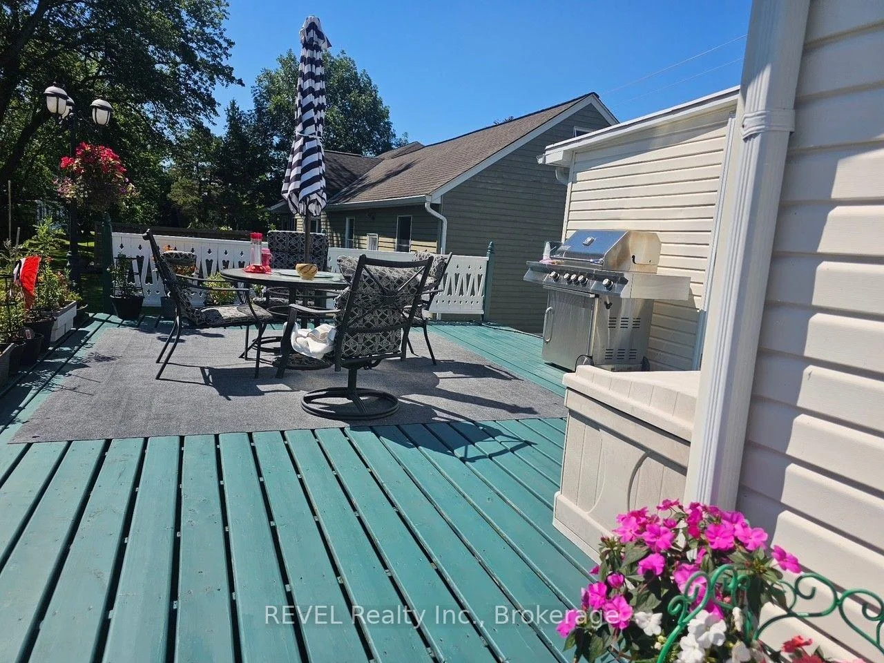 Photo 20 of 70 Bernard Avenue, Fort Erie, Ridgeway — HOMEH