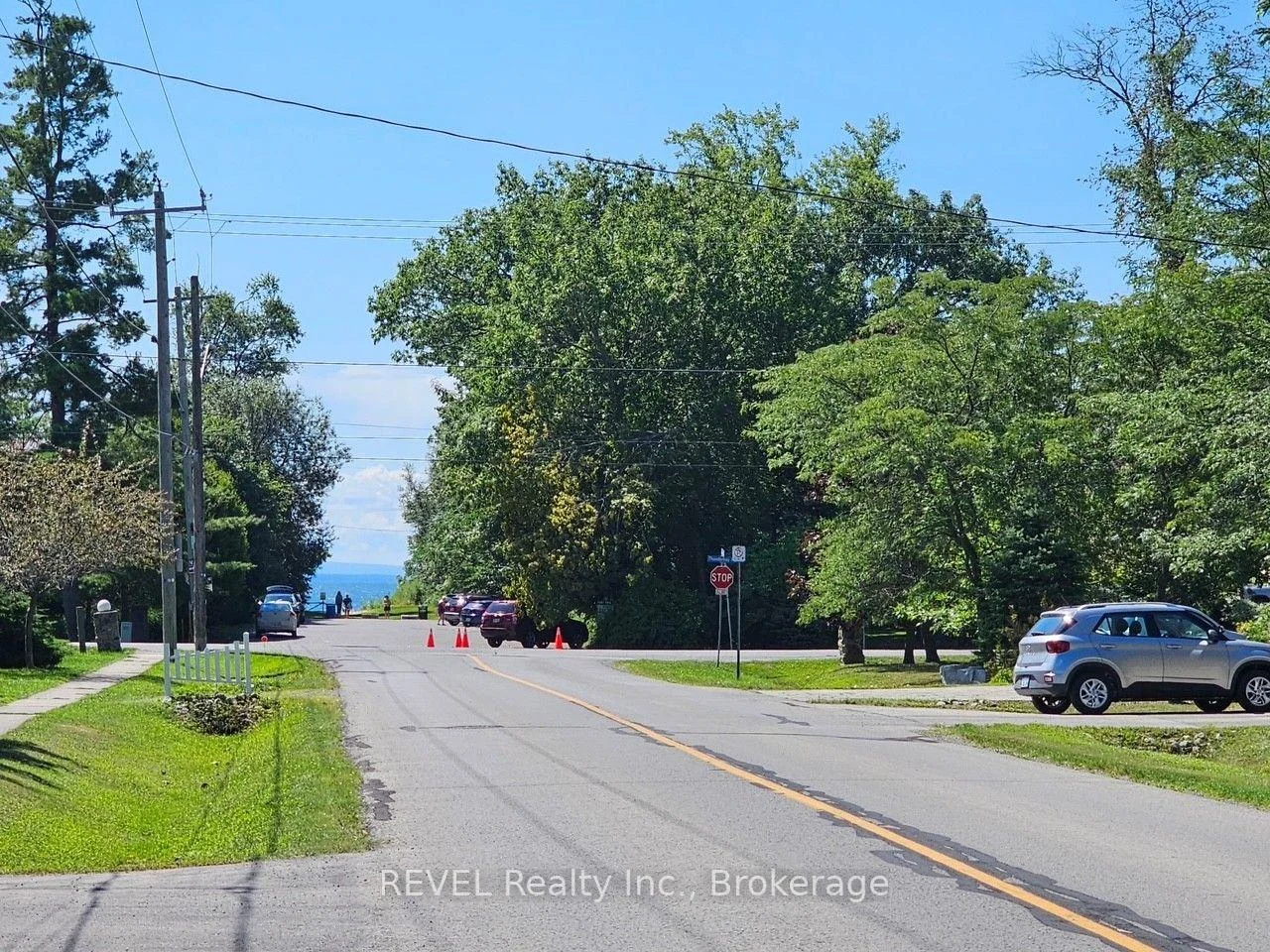 Photo 21 of 70 Bernard Avenue, Fort Erie, Ridgeway — HOMEH