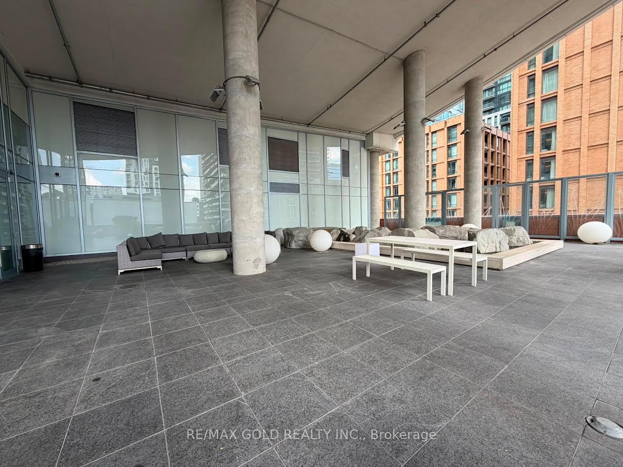 Photo 16 of Unit 1206, 21 Widmer Street, Toronto, Waterfront Communities — HOMEH