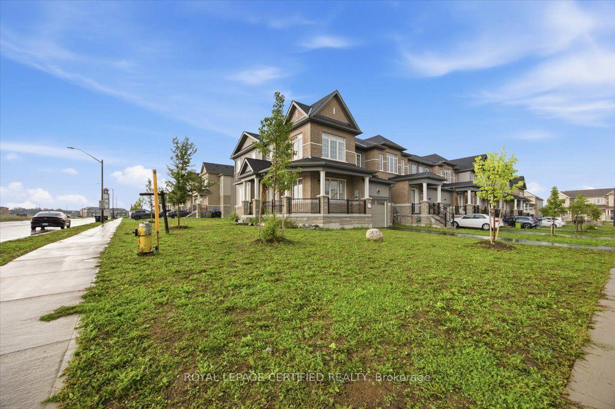 Photo 3 of 66 Stately Drive, Wasaga Beach — HOMEH