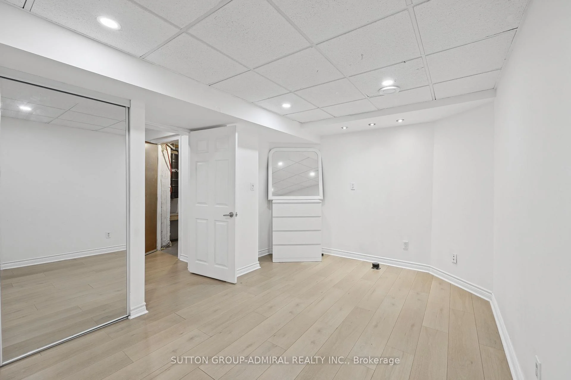Photo 7 of Unit Basement, 328 Woodspring Avenue, Newmarket, Woodland Hill — HOMEH