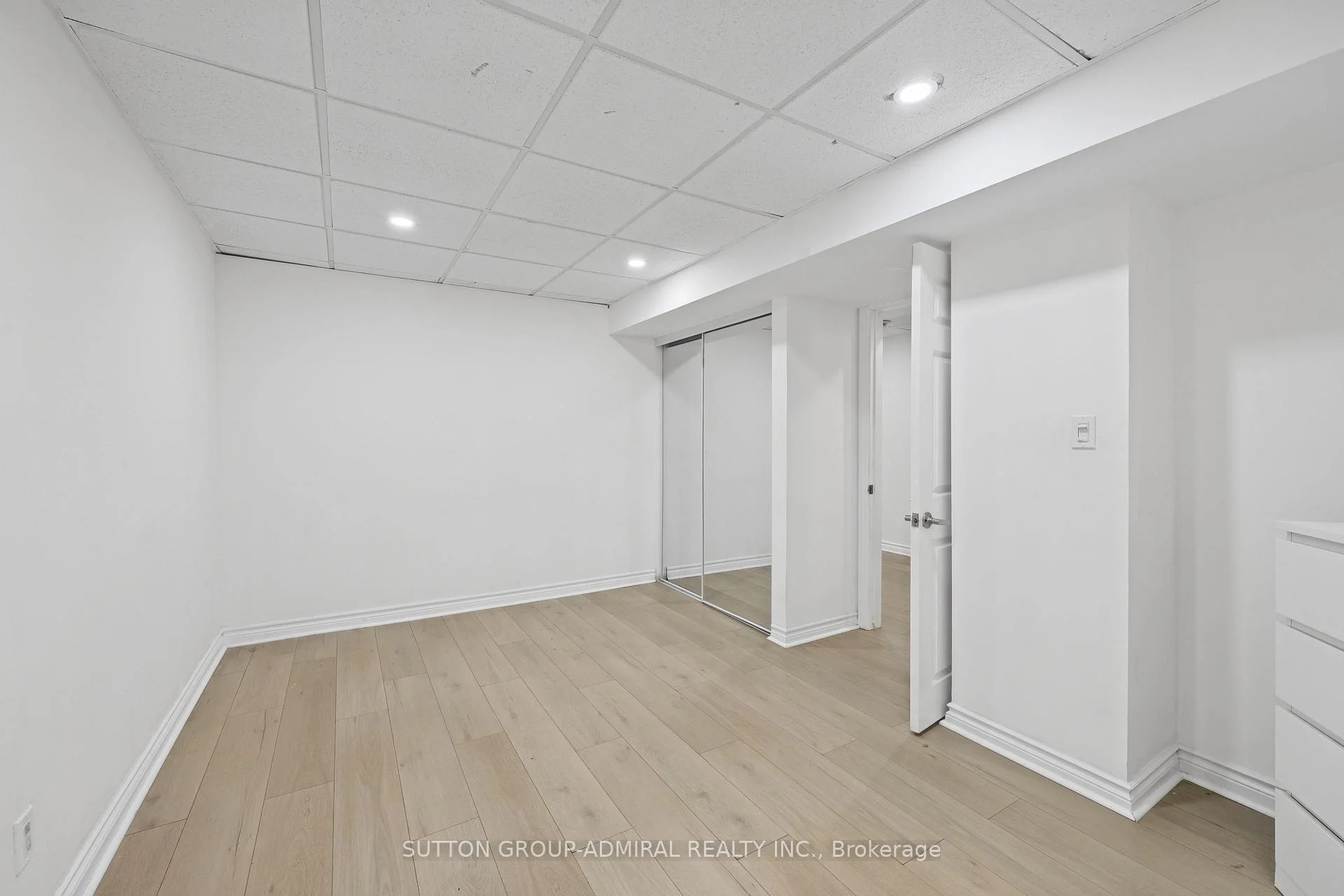 Photo 9 of Unit Basement, 328 Woodspring Avenue, Newmarket, Woodland Hill — HOMEH