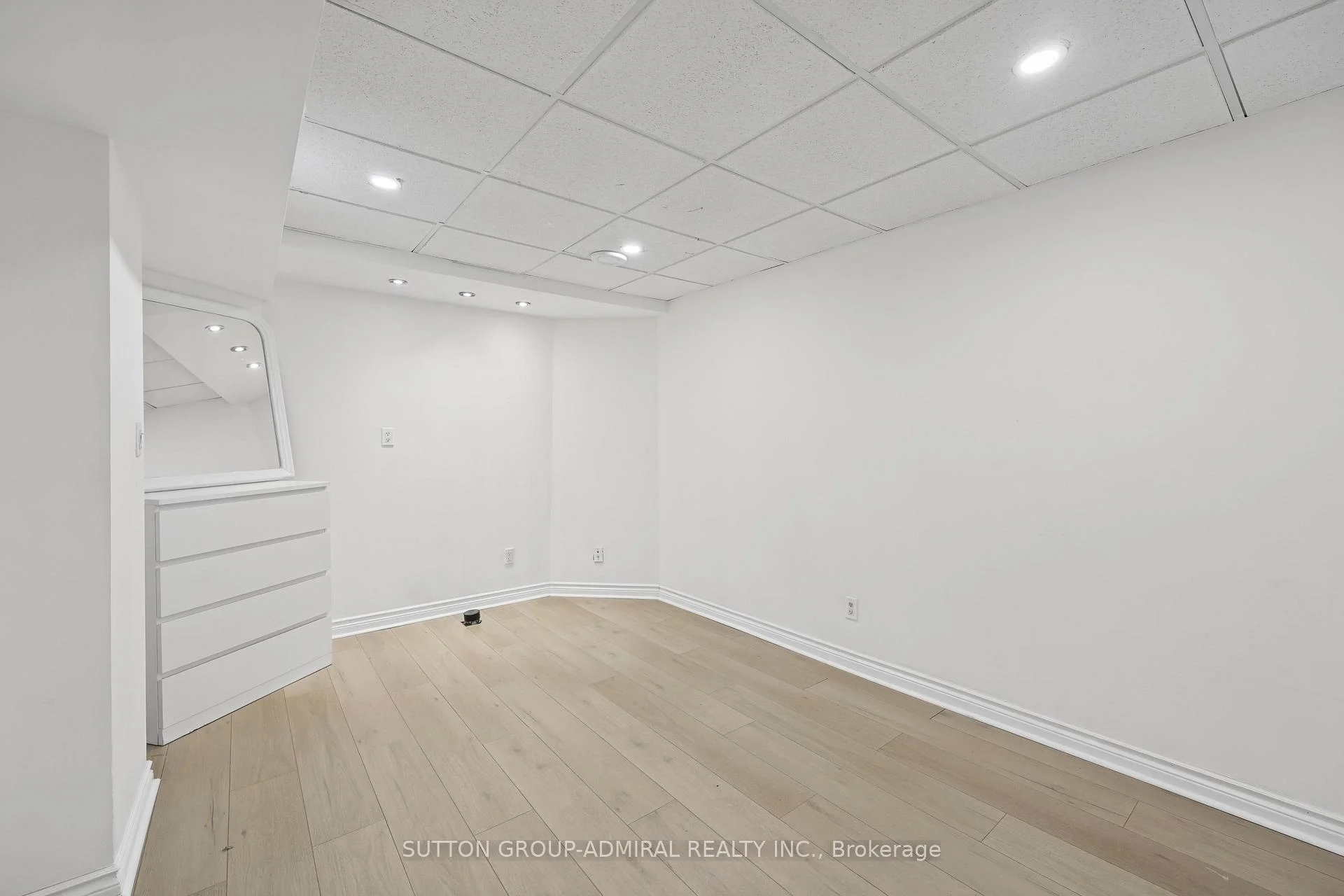 Photo 11 of Unit Basement, 328 Woodspring Avenue, Newmarket, Woodland Hill — HOMEH