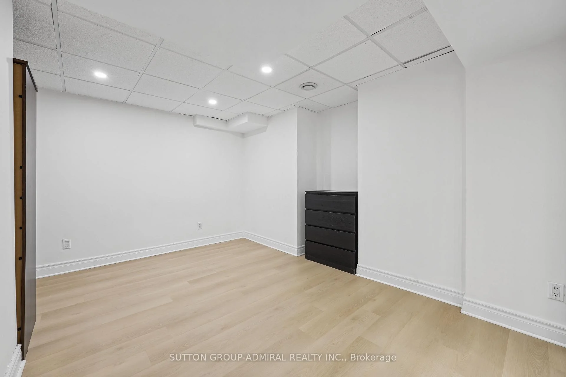 Photo 55 of Unit Basement, 328 Woodspring Avenue, Newmarket, Woodland Hill — HOMEH