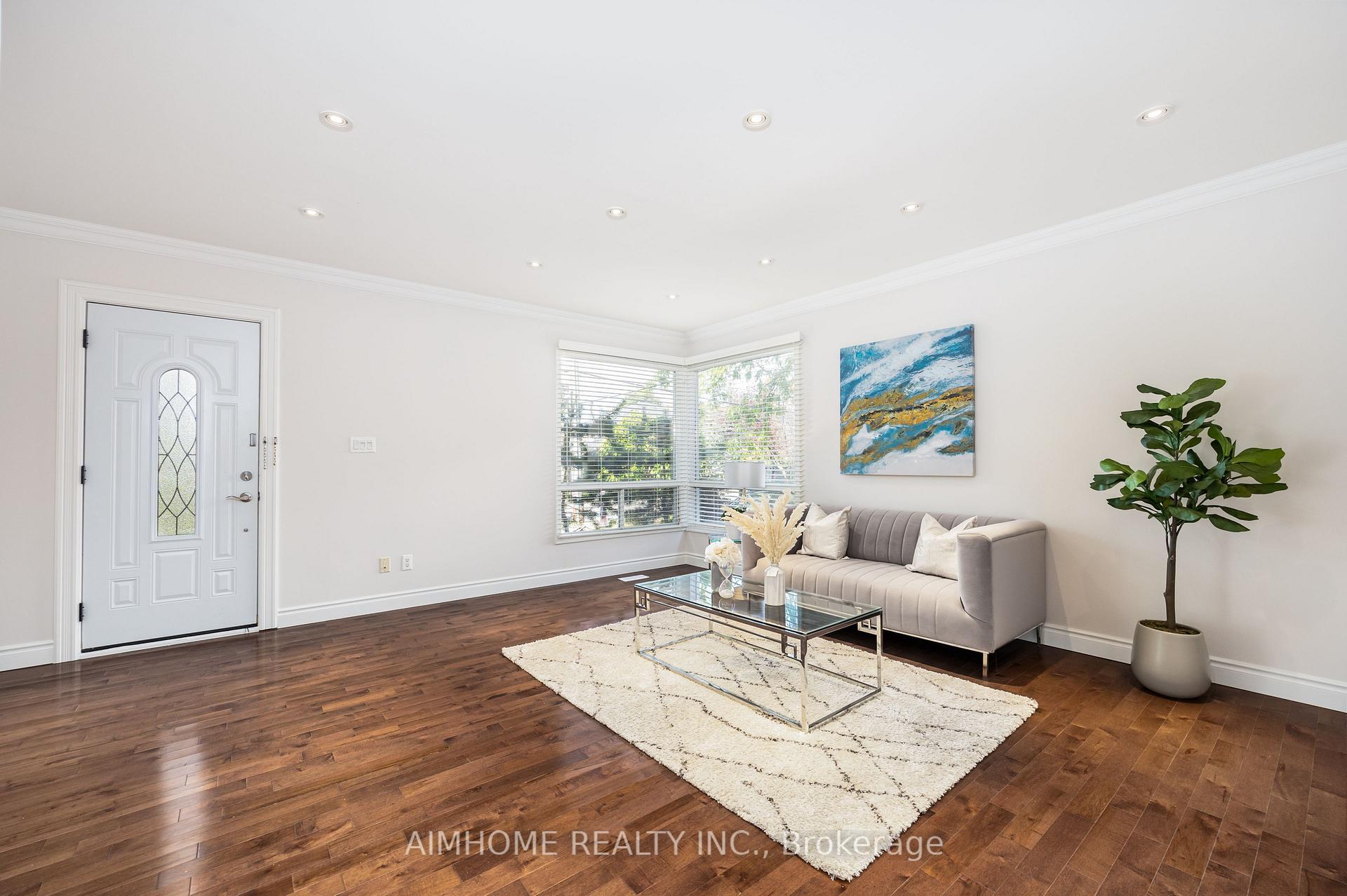 Photo 2 of 471 Cummer Avenue, North York, Newtonbrook East — HOMEH