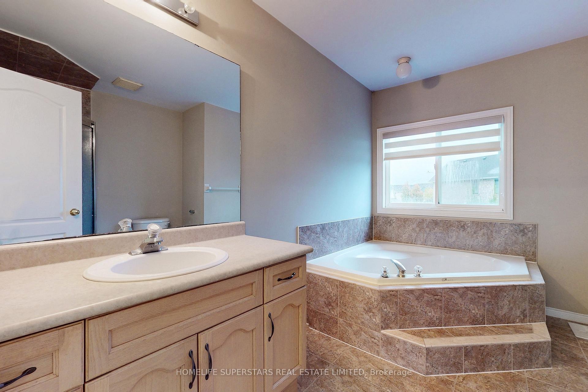 Photo 19 of 32 Holkham Avenue, Hamilton, Meadowlands — HOMEH