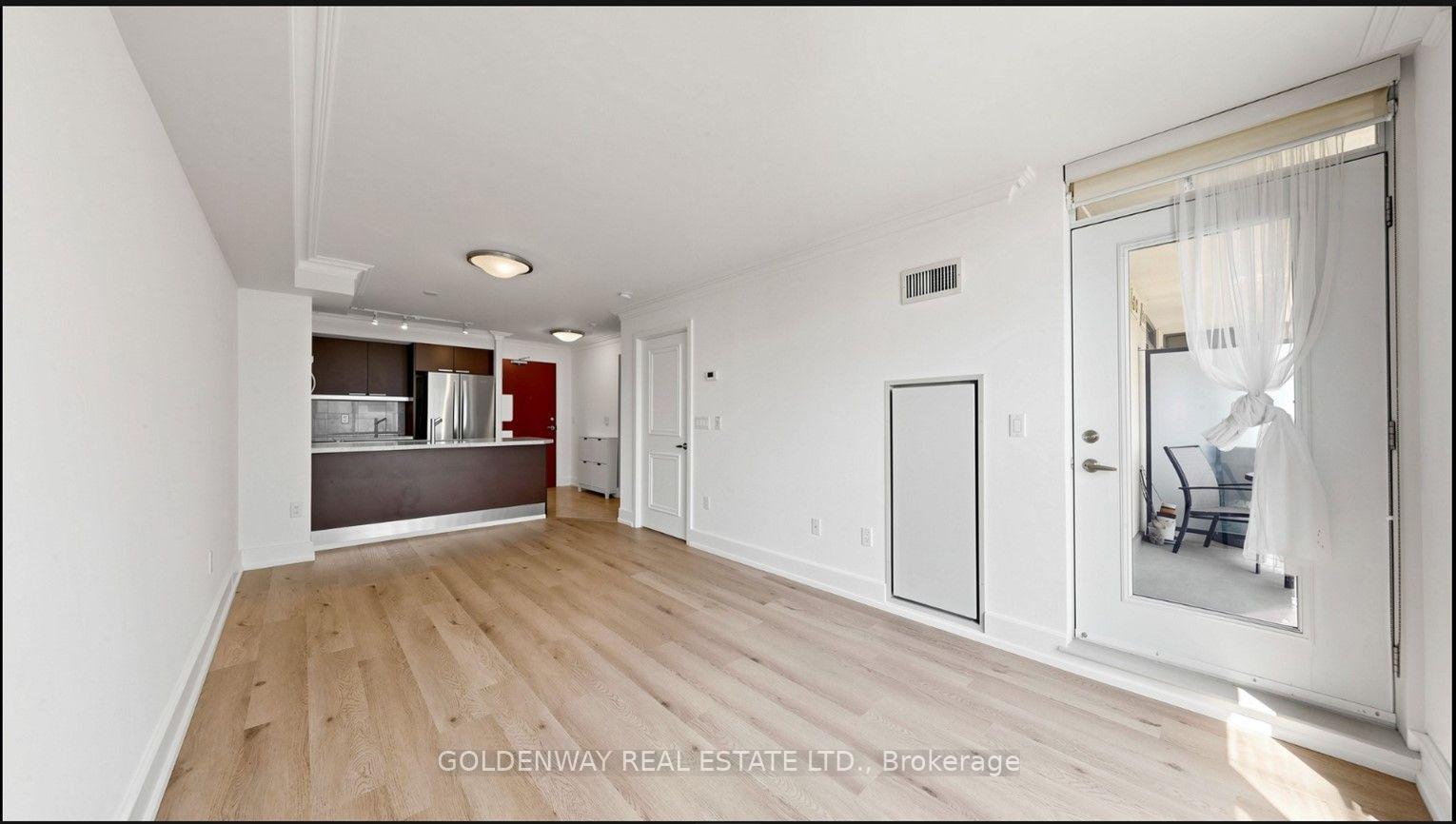 Photo 5 of Unit 312, 650 Sheppard Avenue E, North York, Bayview Village — HOMEH