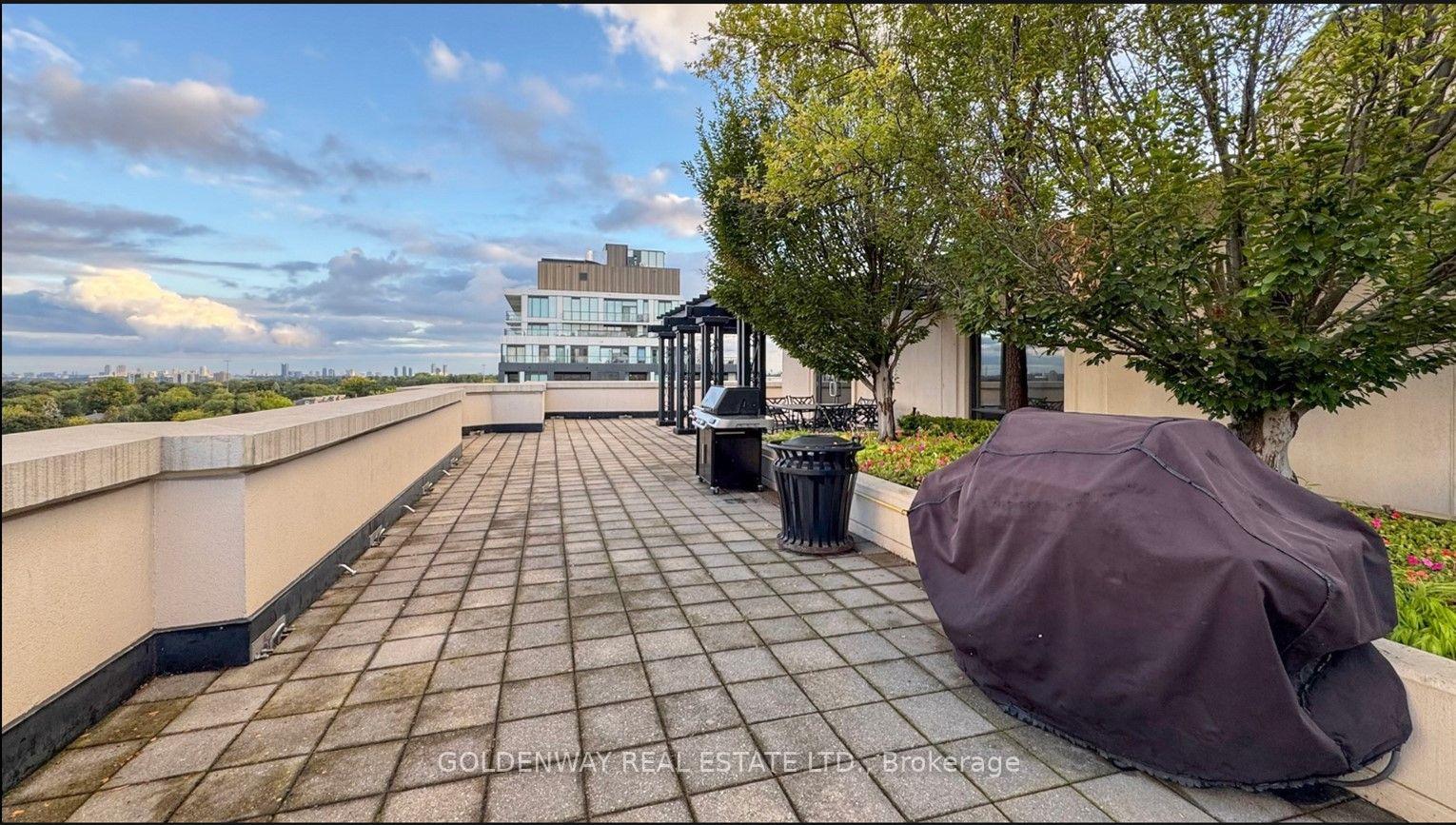 Photo 25 of Unit 312, 650 Sheppard Avenue E, North York, Bayview Village — HOMEH