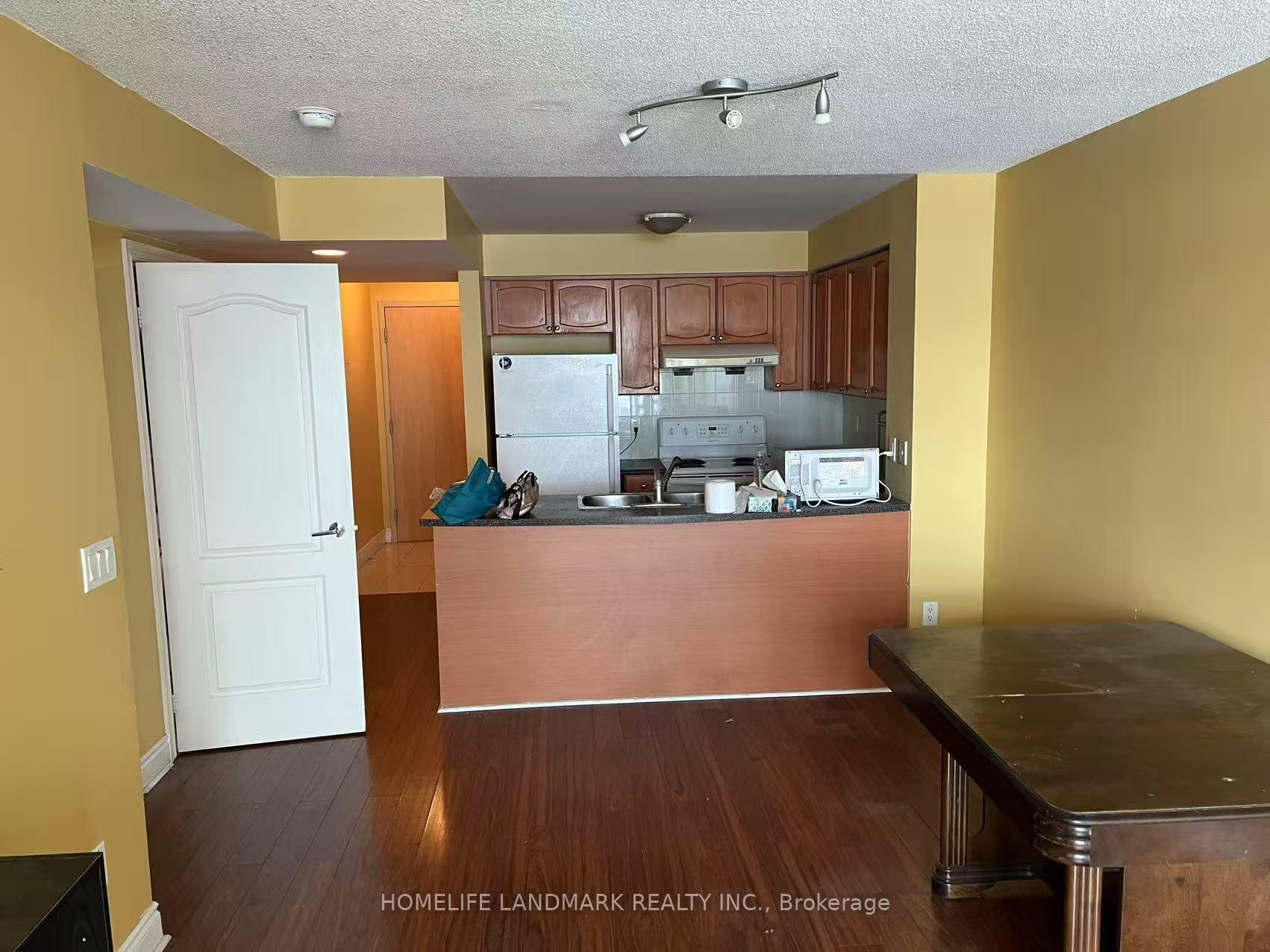 Photo 2 of Unit 908, 60 Brian Harrison Way, Scarborough, Bendale — HOMEH