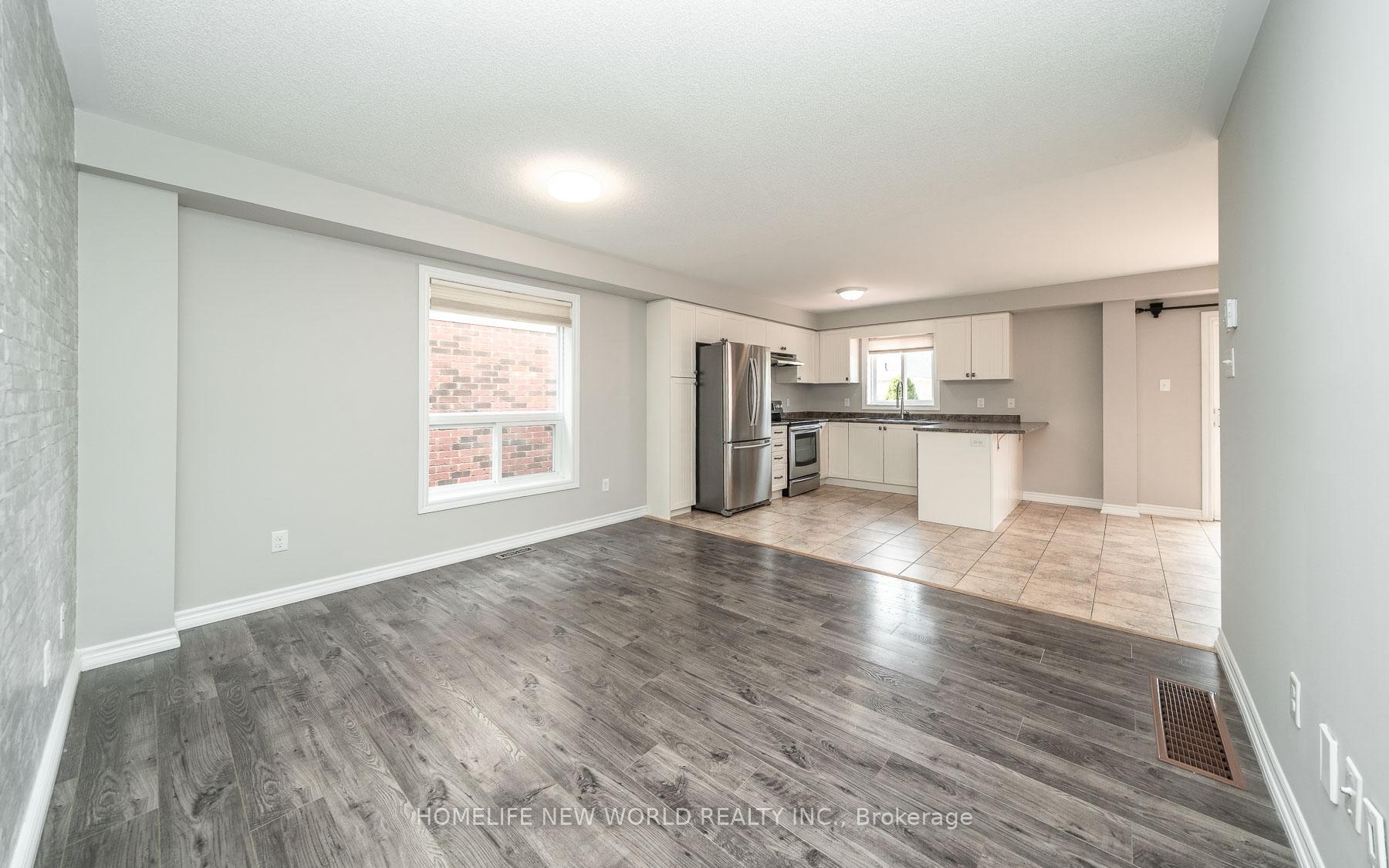Photo 7 of 81 White Crescent, Barrie, Holly — HOMEH