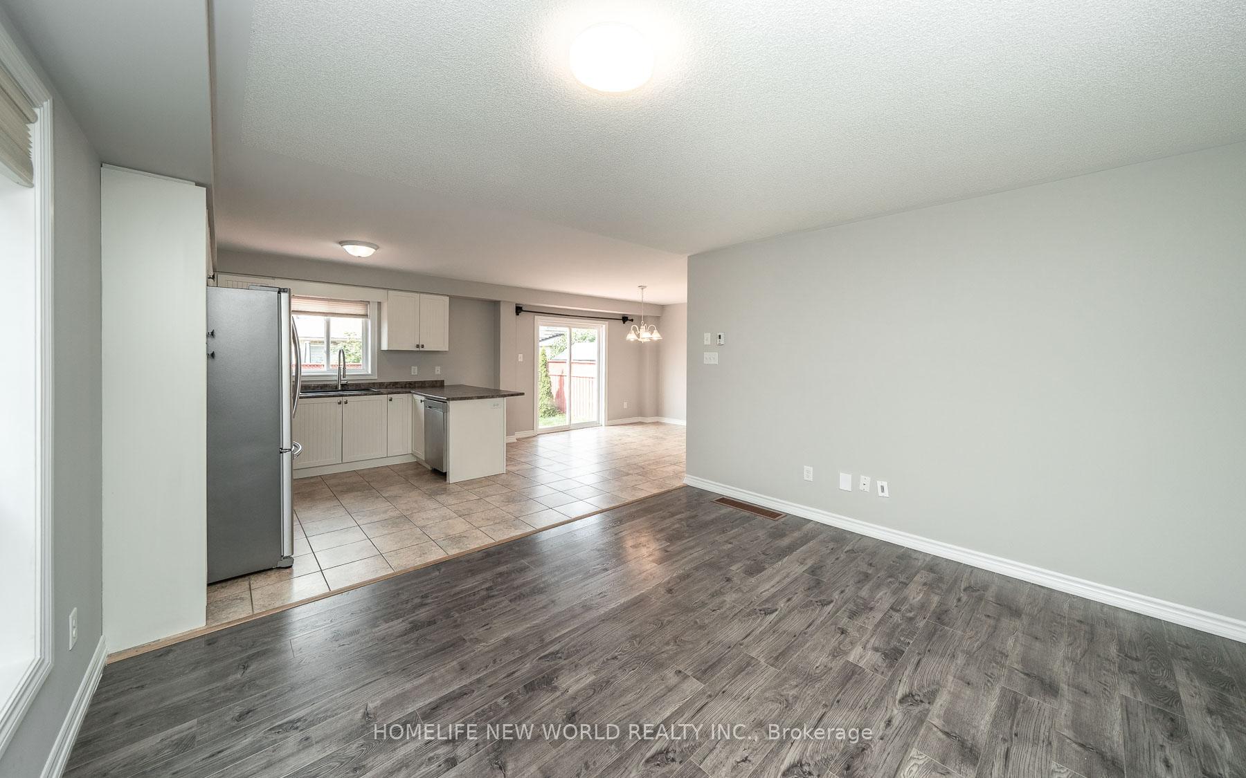 Photo 9 of 81 White Crescent, Barrie, Holly — HOMEH