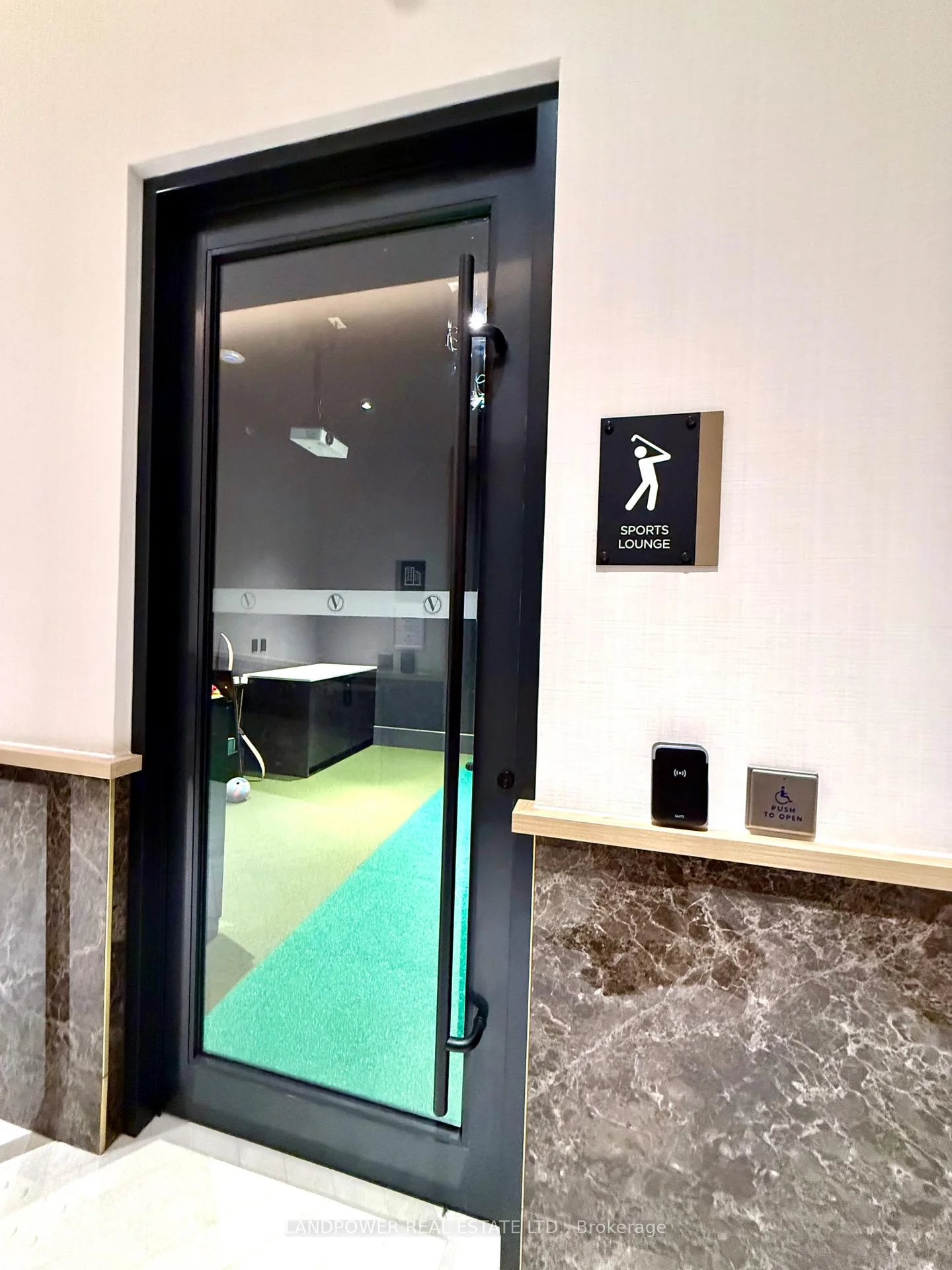 Photo 24 of Unit 907, 21 Meadowdale Road, Vaughan, Vaughan Corporate Centre — HOMEH