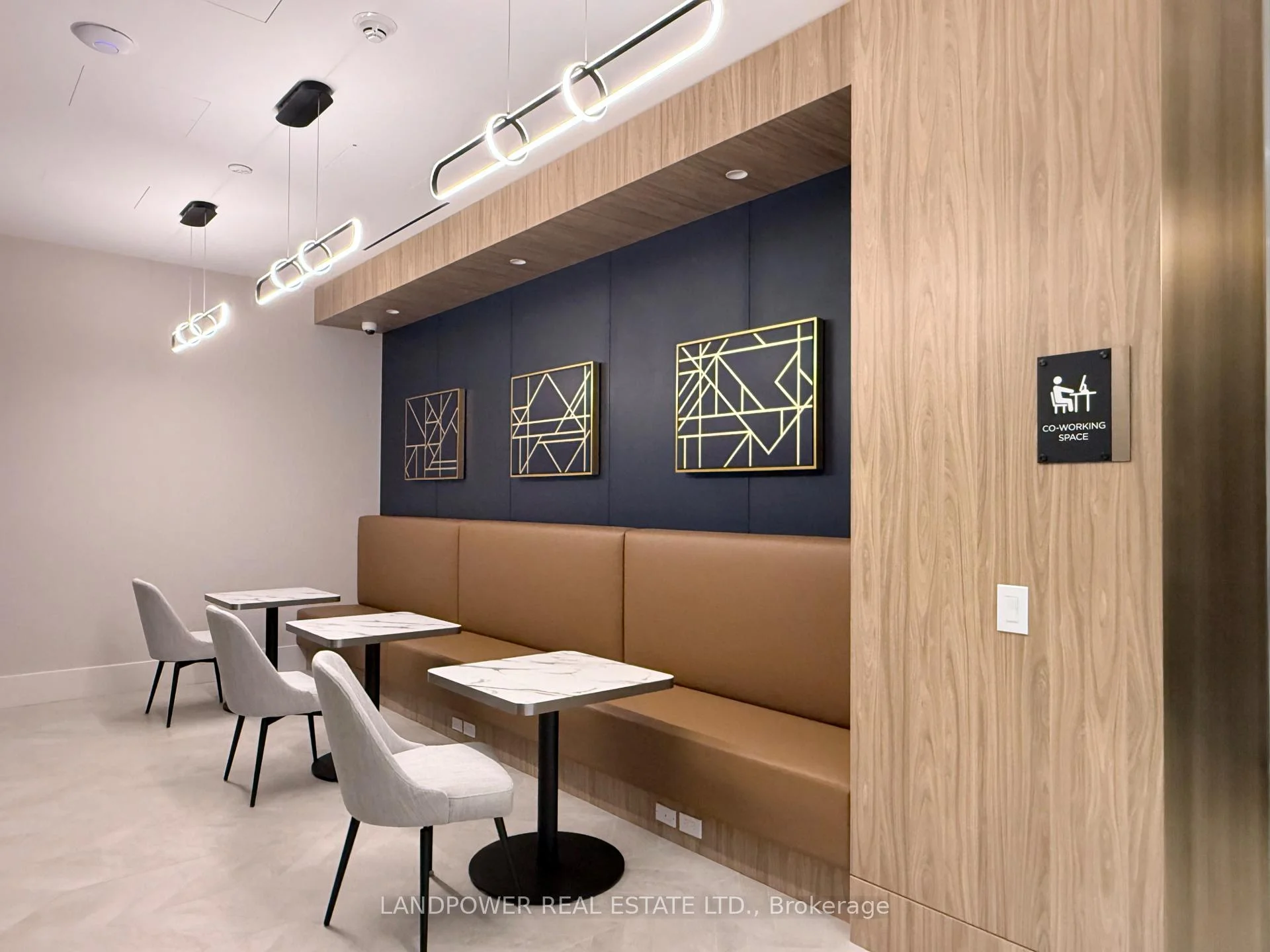 Photo 22 of Unit 907, 21 Meadowdale Road, Vaughan, Vaughan Corporate Centre — HOMEH