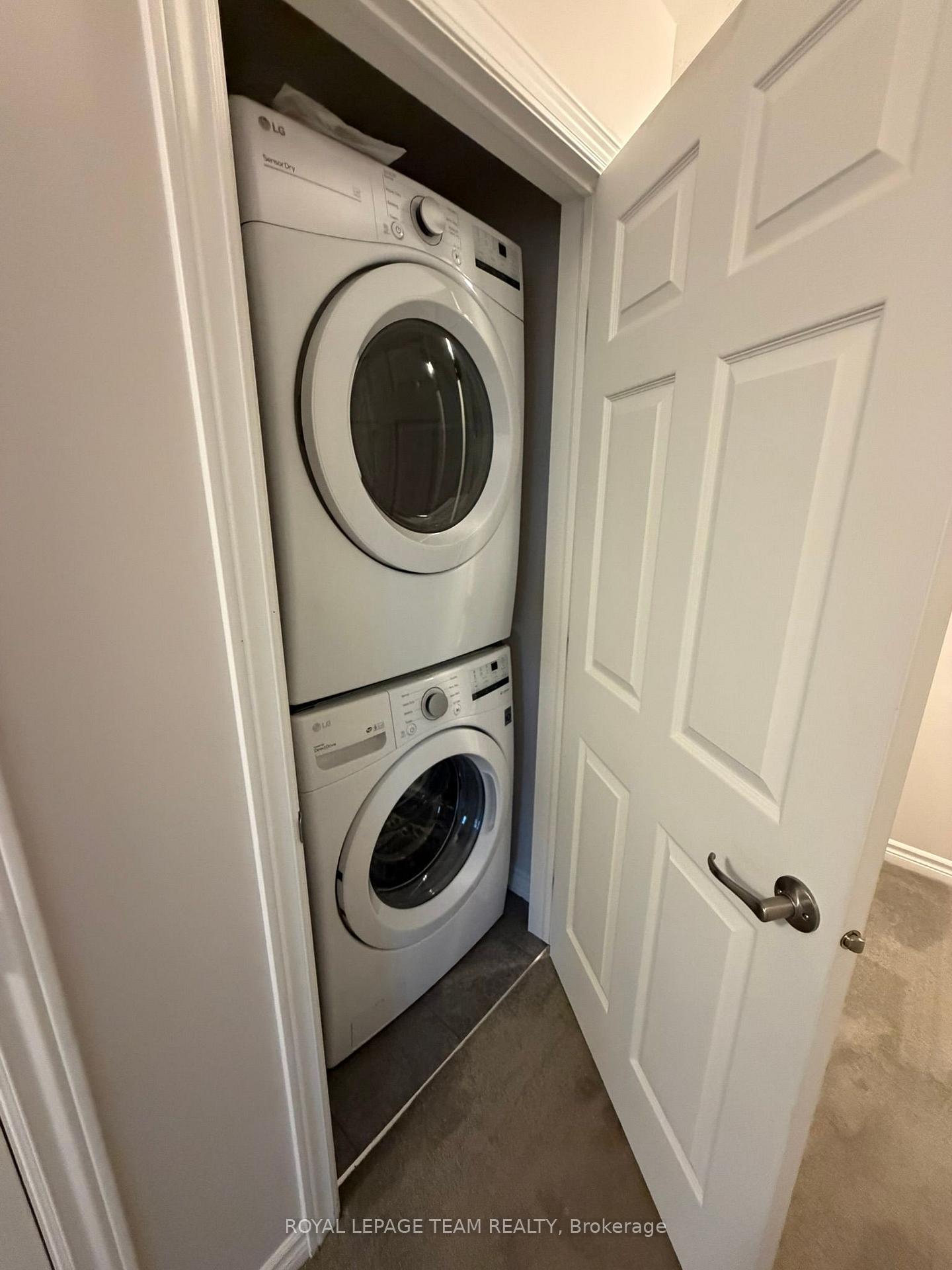 Photo 6 of 205 Zenith Private, Ottawa, Barrhaven - Half Moon Bay — HOMEH