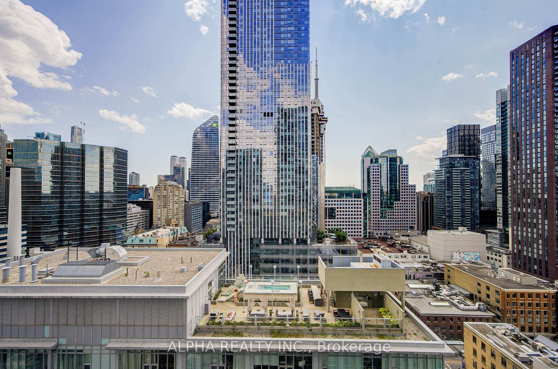 Photo 2 of Unit 2004, 30 Nelson Street, Toronto, Waterfront Communities — HOMEH
