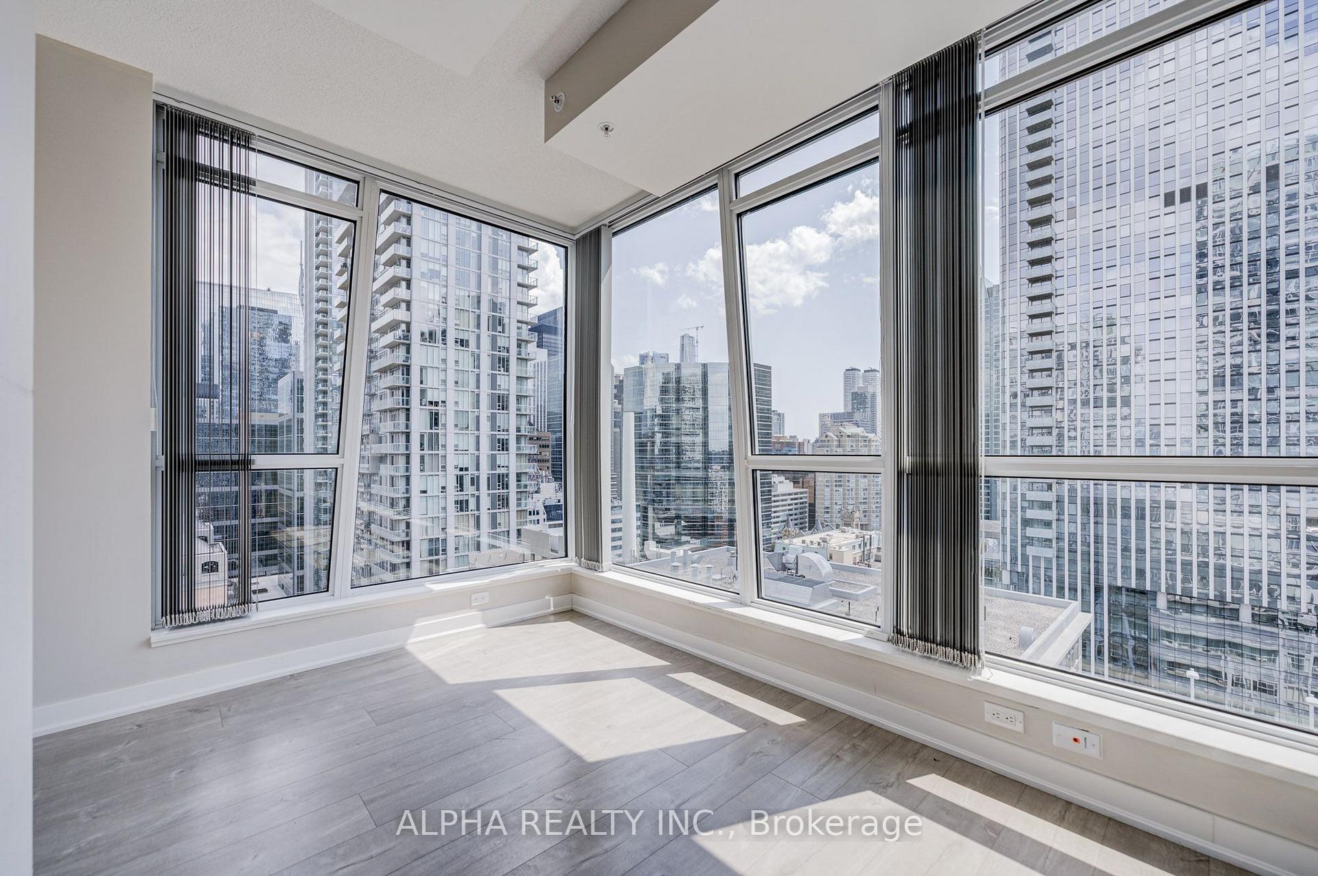 Photo 17 of Unit 2004, 30 Nelson Street, Toronto, Waterfront Communities — HOMEH