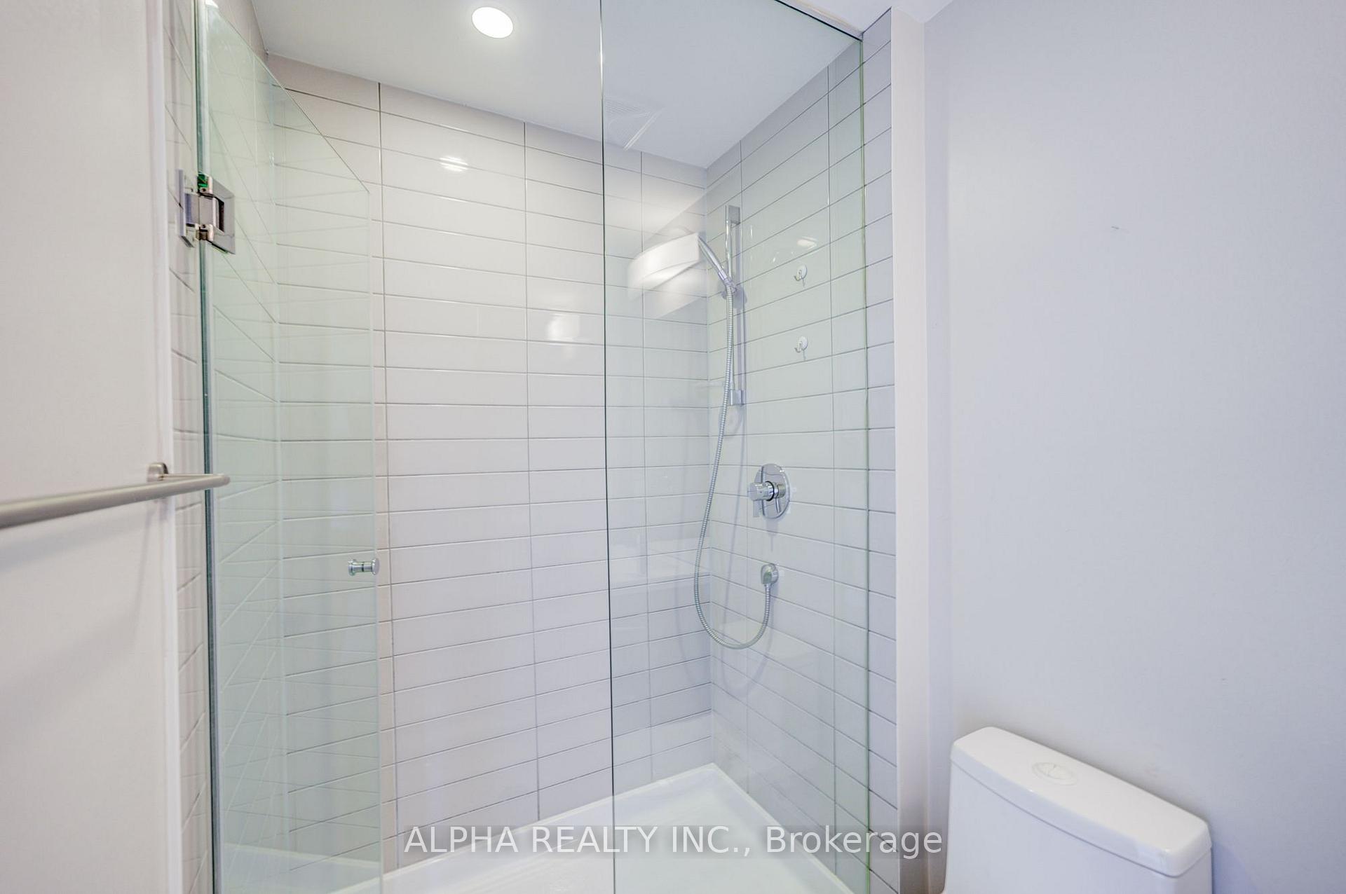 Photo 25 of Unit 2004, 30 Nelson Street, Toronto, Waterfront Communities — HOMEH
