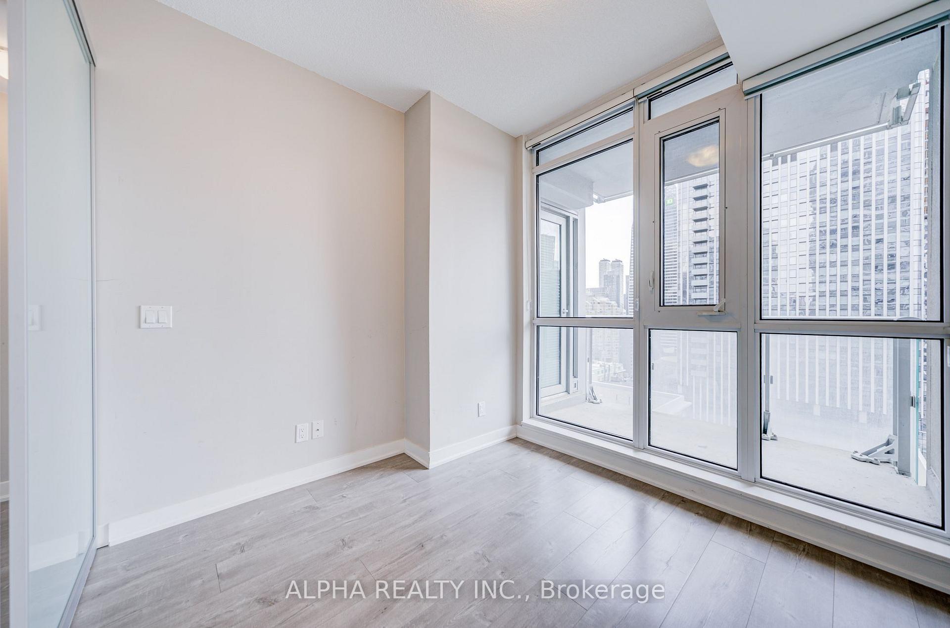 Photo 28 of Unit 2004, 30 Nelson Street, Toronto, Waterfront Communities — HOMEH