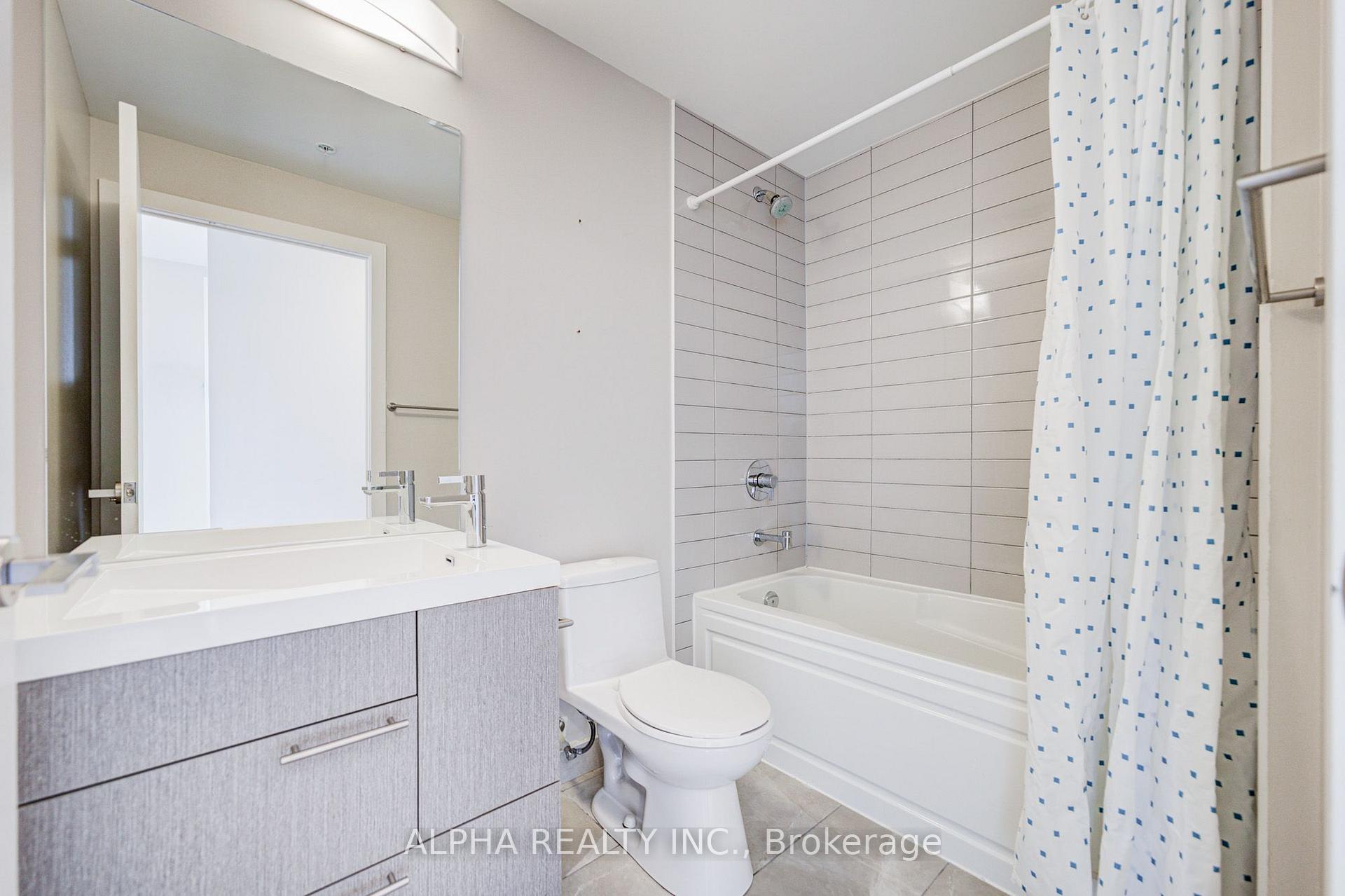 Photo 30 of Unit 2004, 30 Nelson Street, Toronto, Waterfront Communities — HOMEH