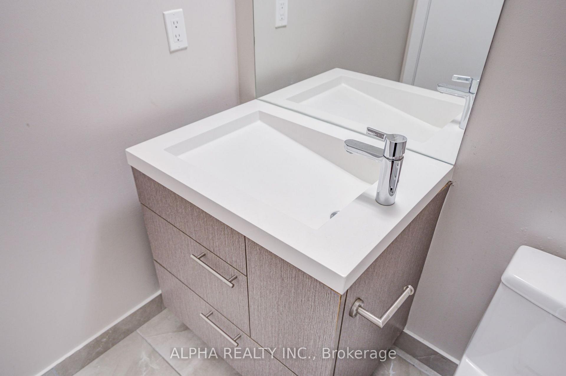 Photo 31 of Unit 2004, 30 Nelson Street, Toronto, Waterfront Communities — HOMEH