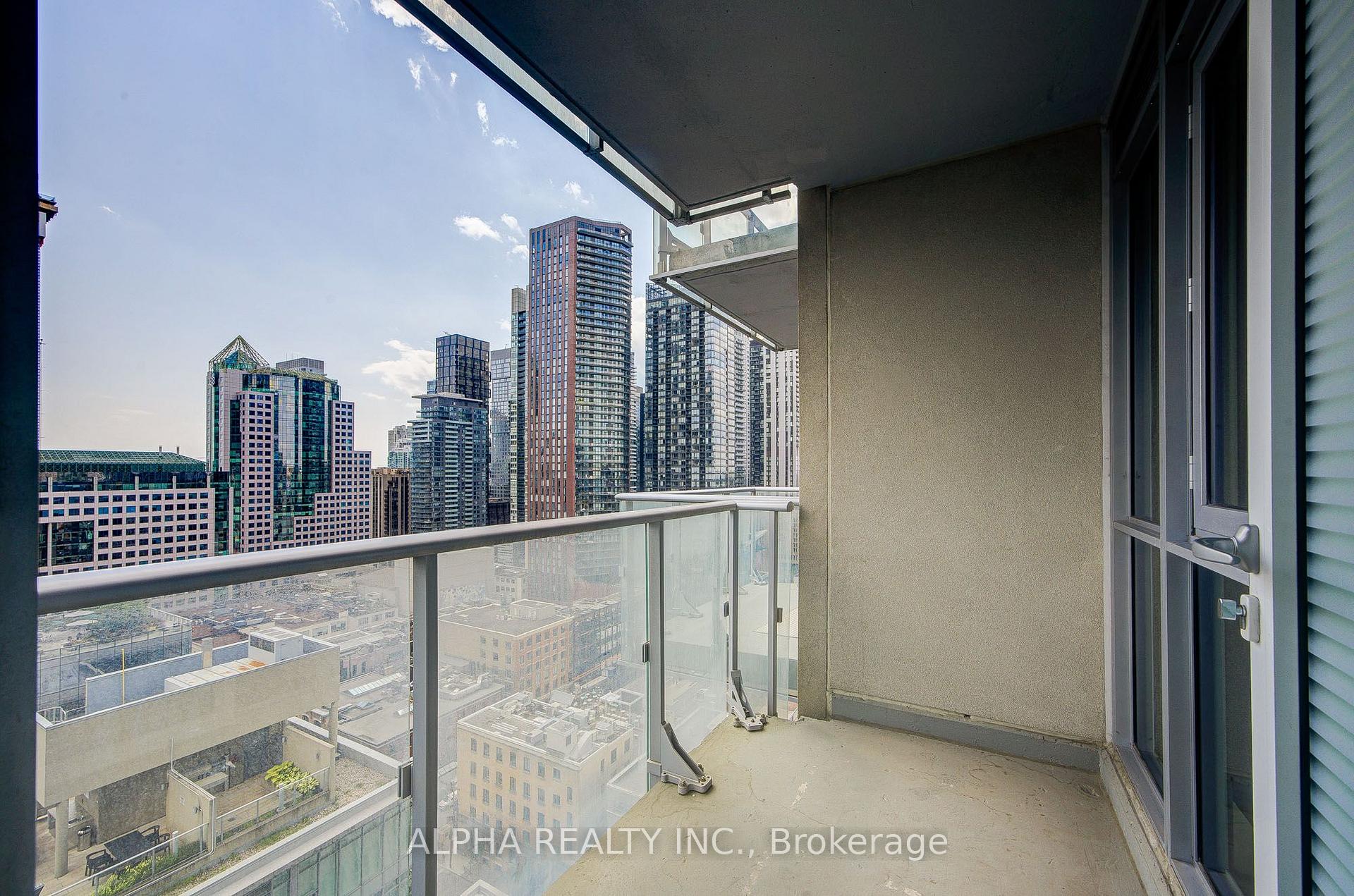 Photo 33 of Unit 2004, 30 Nelson Street, Toronto, Waterfront Communities — HOMEH