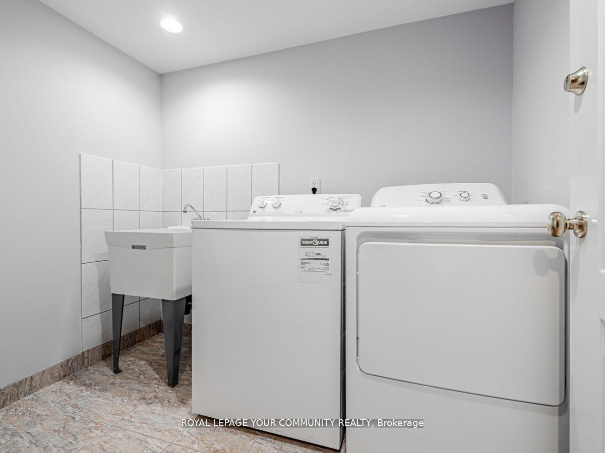 Photo 27 of 9 Robson Place E, North York, Newtonbrook West — HOMEH