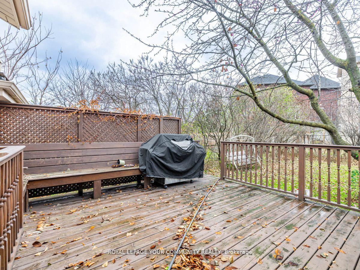 Photo 31 of 9 Robson Place E, North York, Newtonbrook West — HOMEH