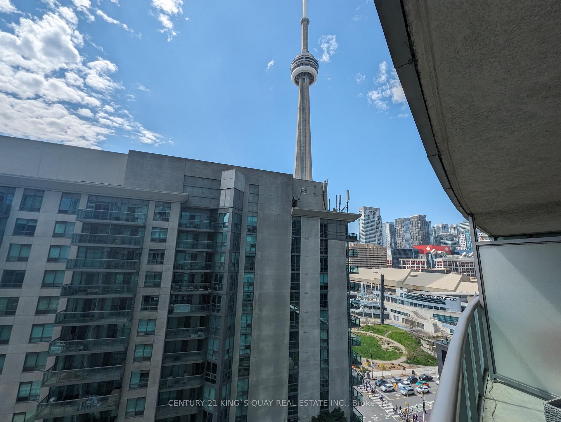 Photo 14 of Unit 1715, 30 Grand Trunk Crescent, Toronto, Waterfront Communities — HOMEH