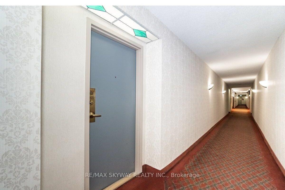 Photo 7 of Unit 905, 10 Malta Avenue, Brampton, Fletcher's Creek South — HOMEH