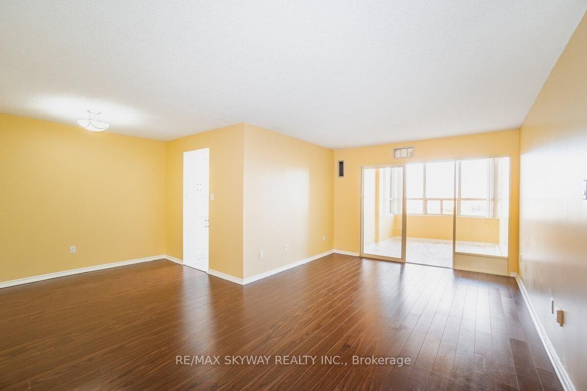 Photo 10 of Unit 905, 10 Malta Avenue, Brampton, Fletcher's Creek South — HOMEH