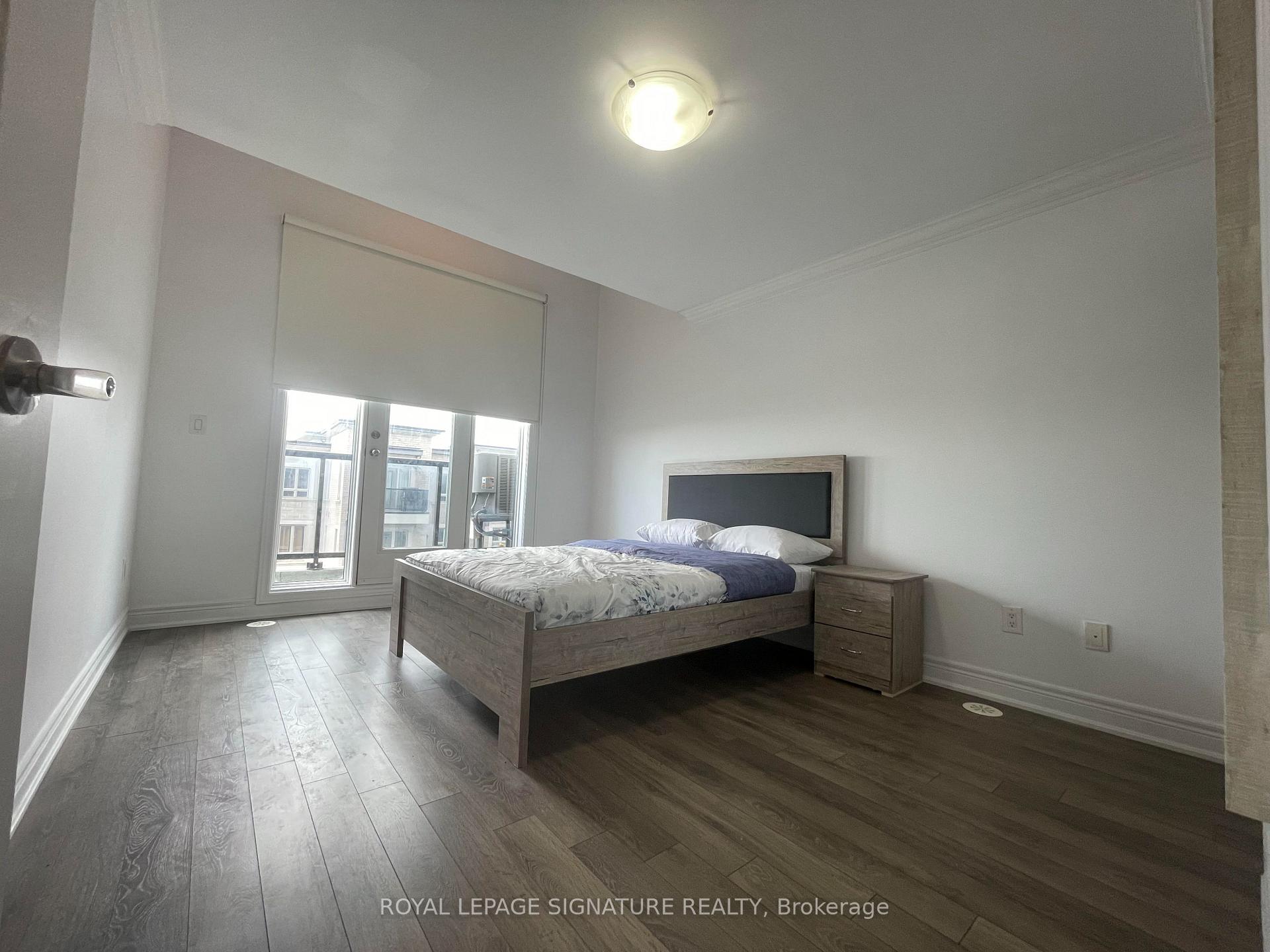 Photo 7 of Unit 14, 125 Kayla Crescent, Vaughan, Maple — HOMEH