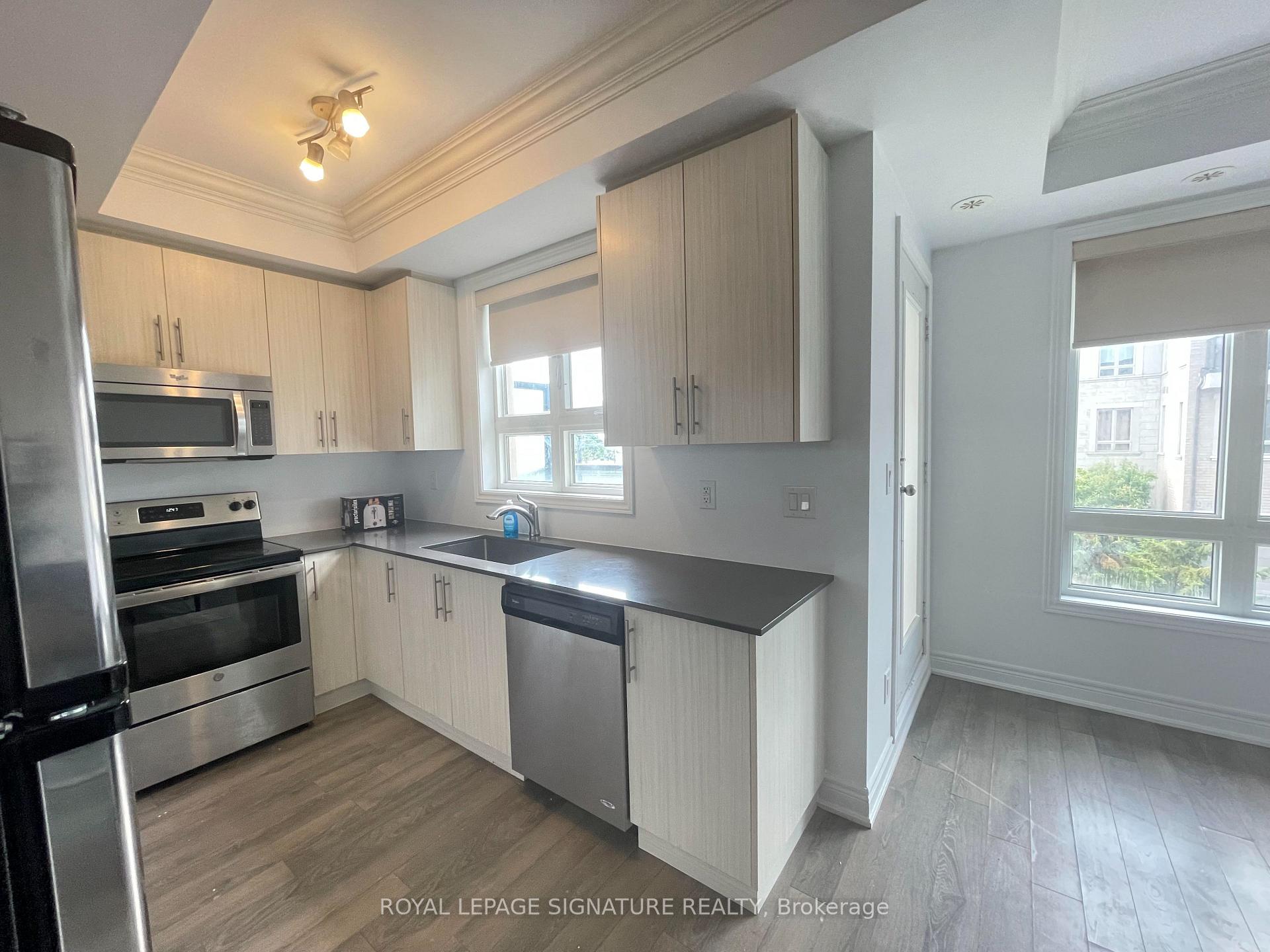 Photo 17 of Unit 14, 125 Kayla Crescent, Vaughan, Maple — HOMEH