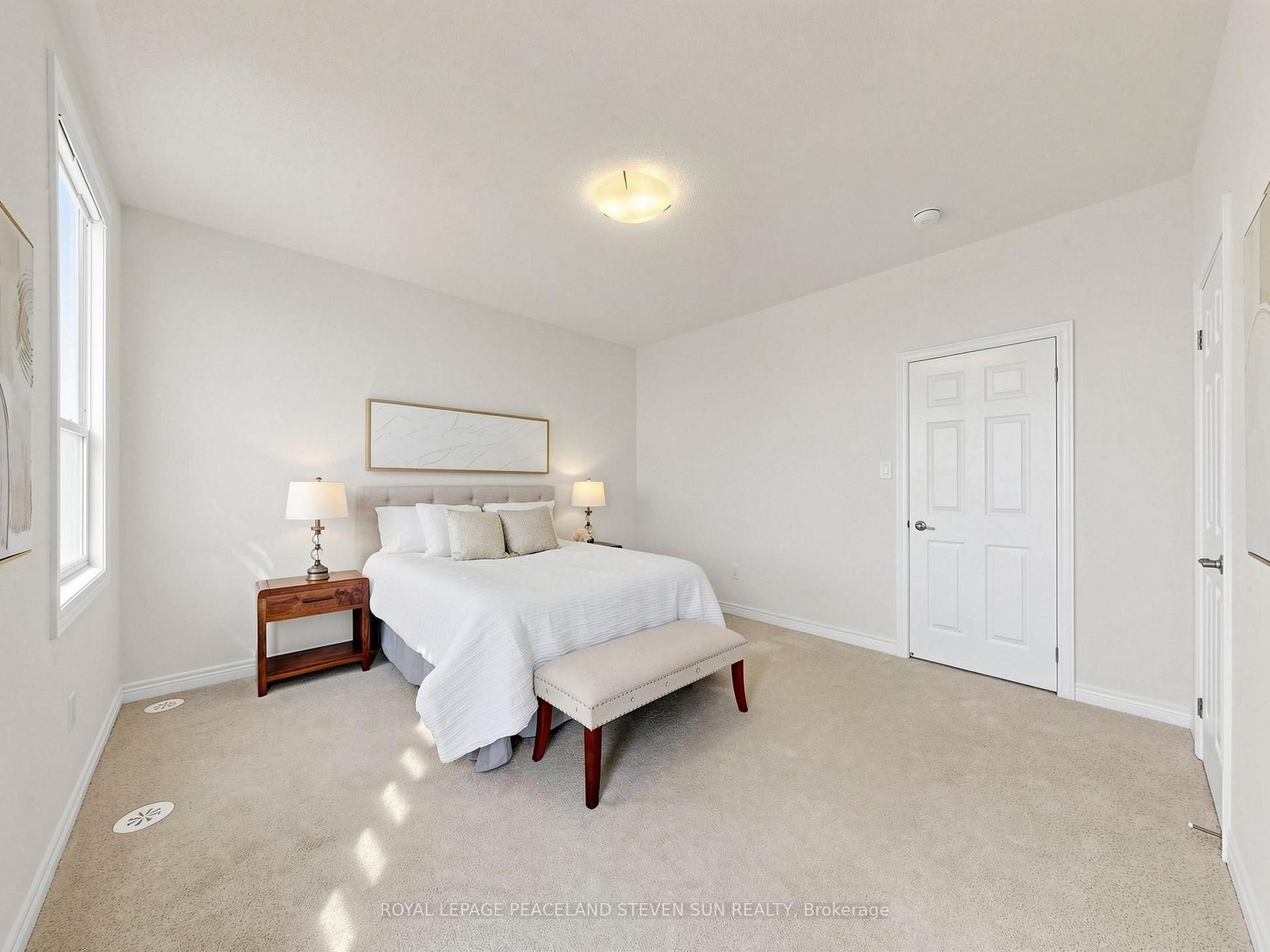 Photo 19 of 17 Mumbai Drive, Markham, Middlefield — HOMEH