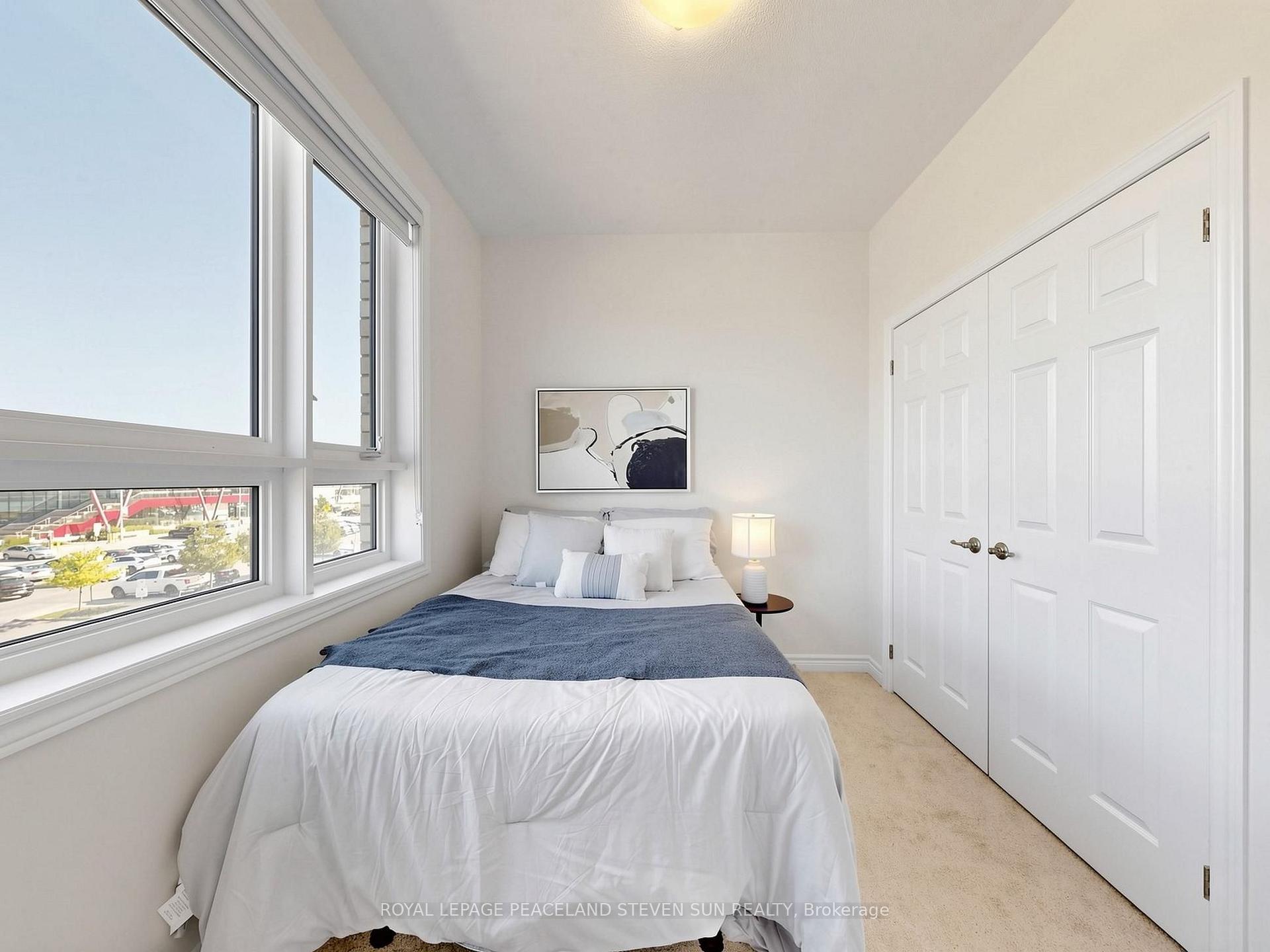 Photo 26 of 17 Mumbai Drive, Markham, Middlefield — HOMEH