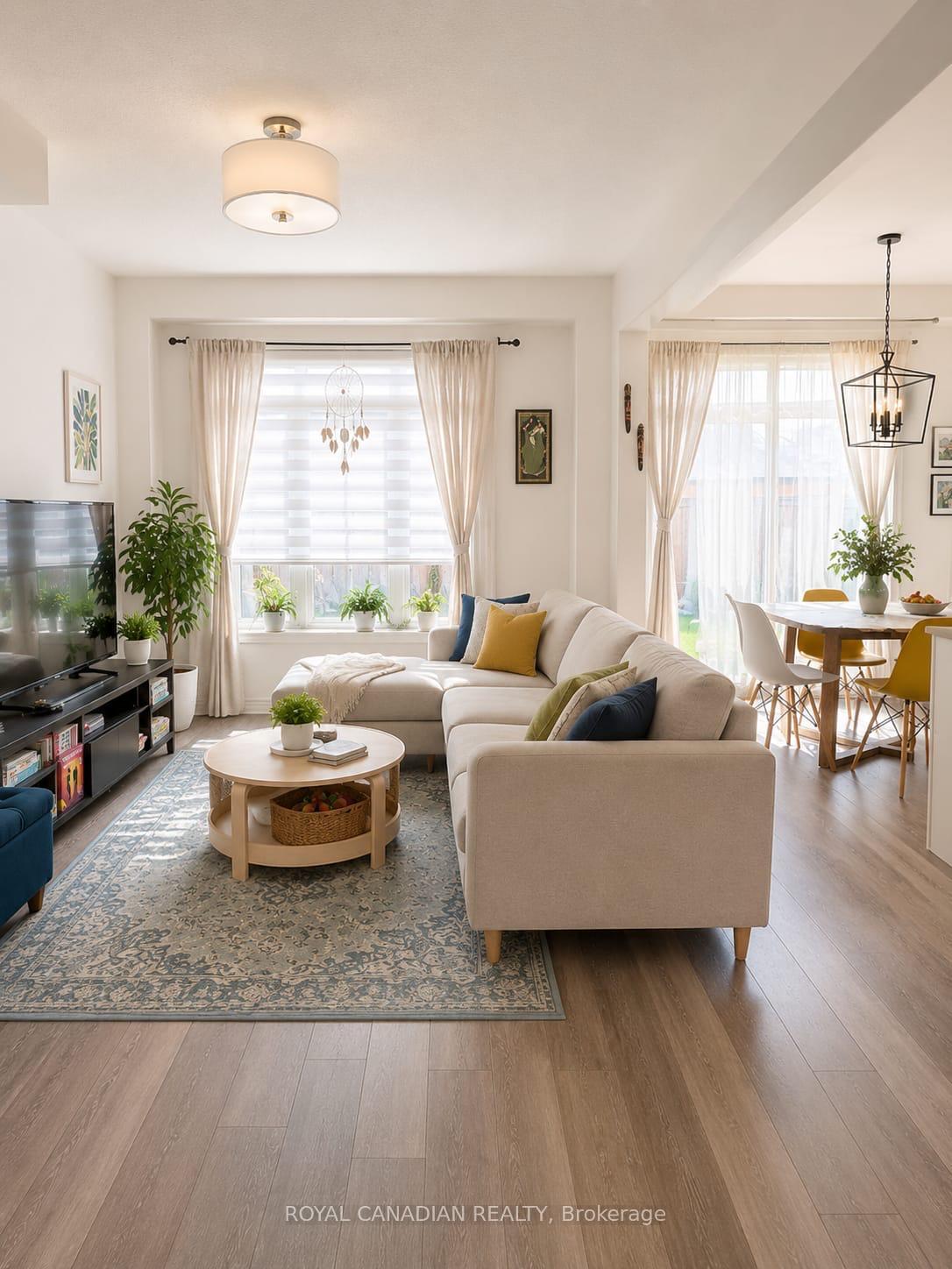 Photo 5 of 64 Lyle Drive, Clarington, Bowmanville — HOMEH