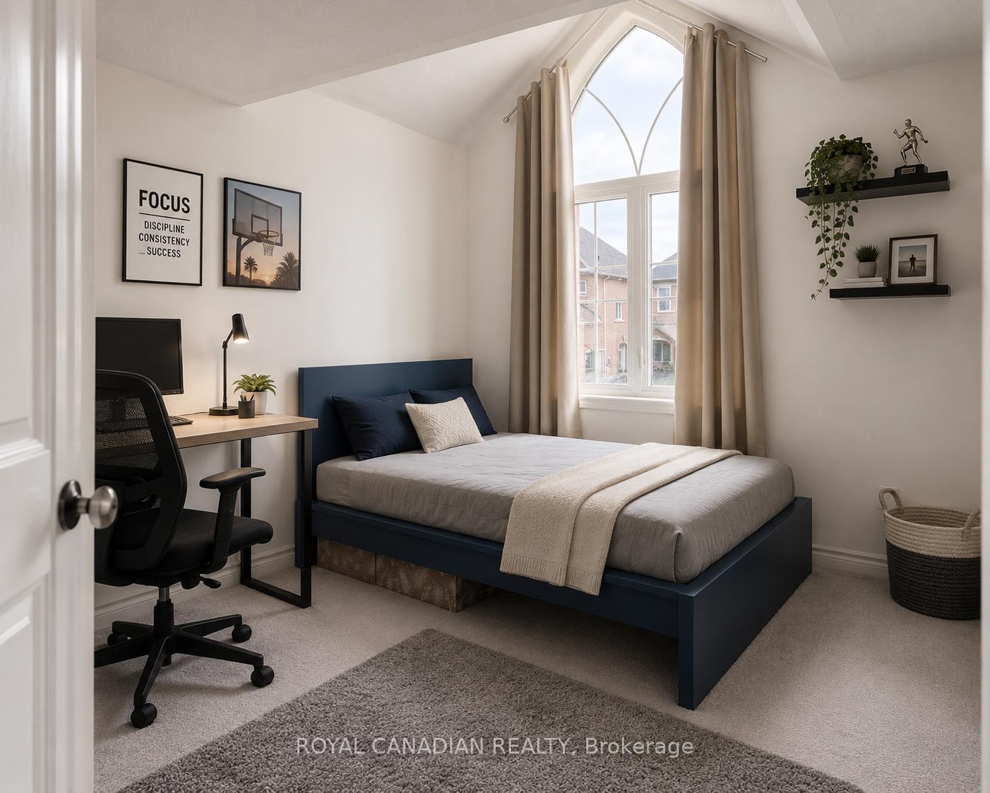 Photo 11 of 64 Lyle Drive, Clarington, Bowmanville — HOMEH