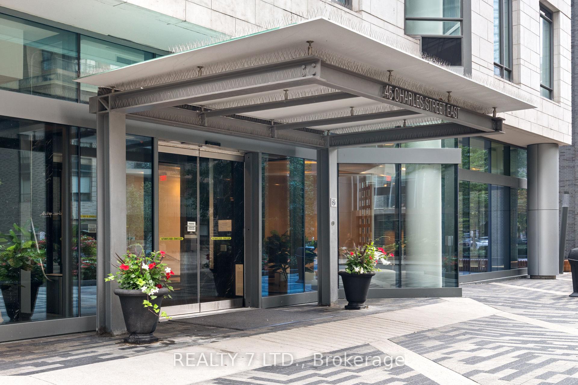 Photo 7 of Unit 1808, 45 Charles Street E, Toronto, Church-Yonge Corridor — HOMEH