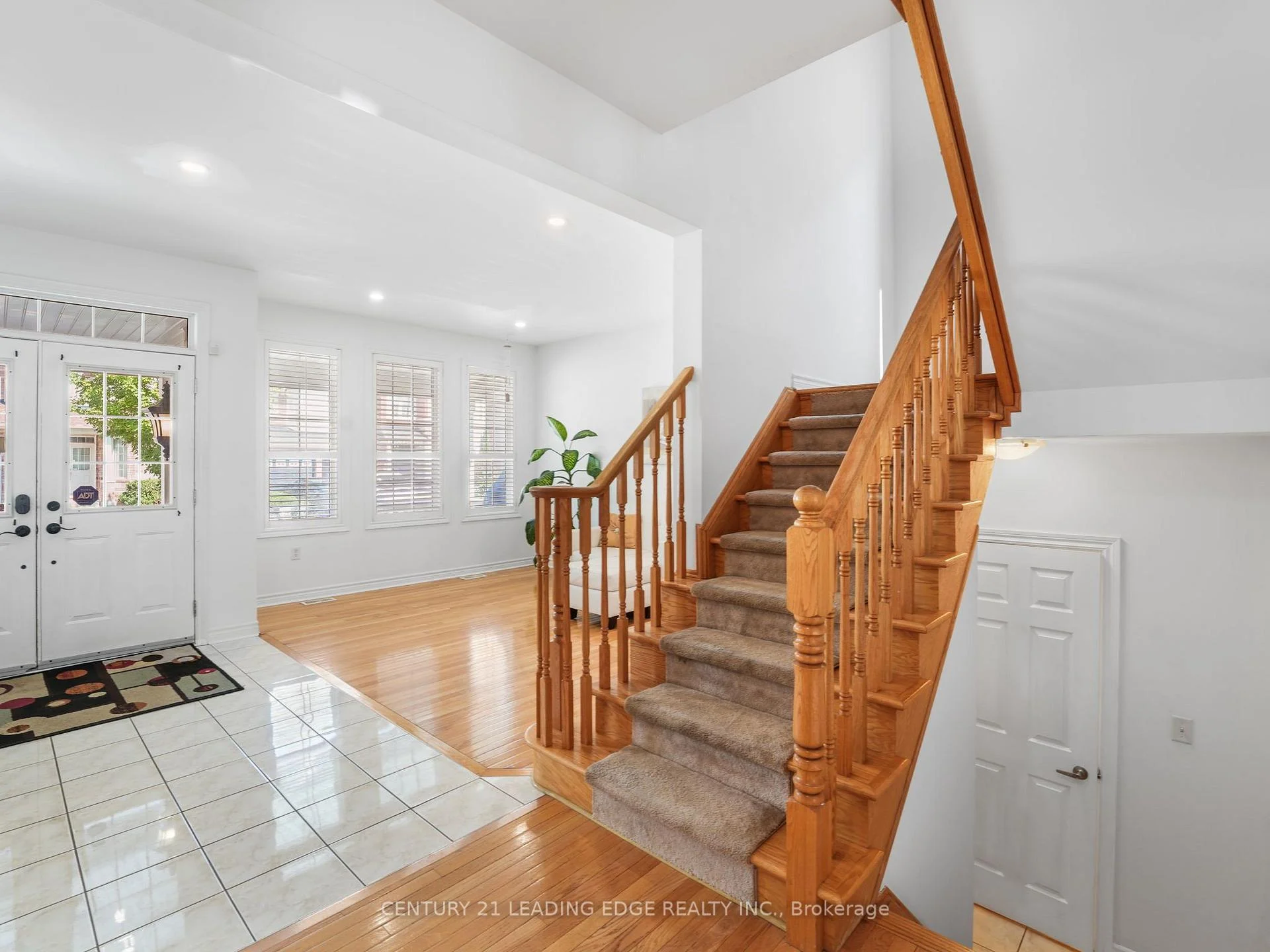 Photo 21 of 50 Storybook Crescent, Markham, Wismer — HOMEH