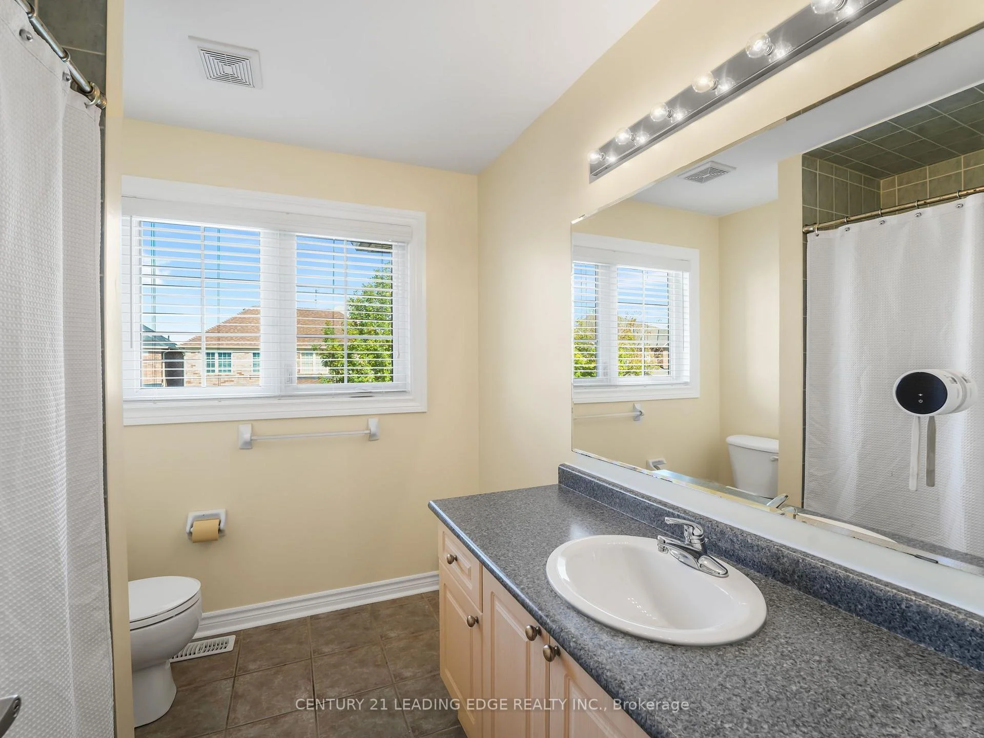 Photo 33 of 50 Storybook Crescent, Markham, Wismer — HOMEH