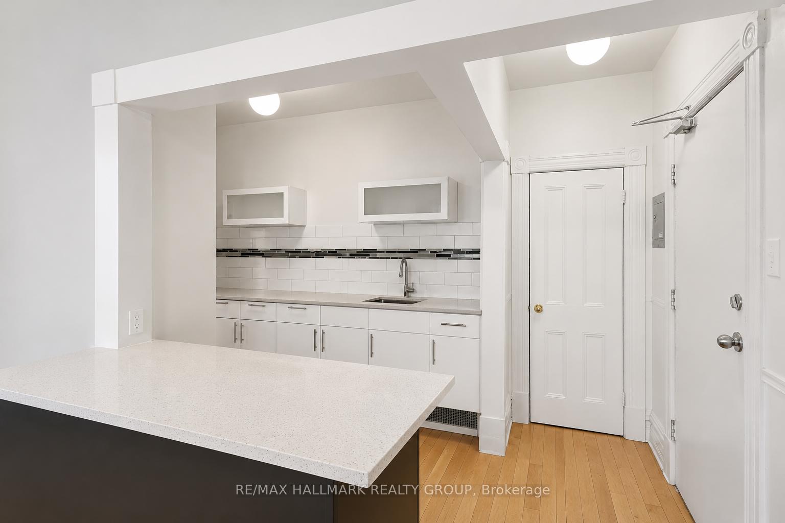 Photo 10 of Unit 1, 164 Bruyere Street, Ottawa, Lower Town/Byward Market — HOMEH