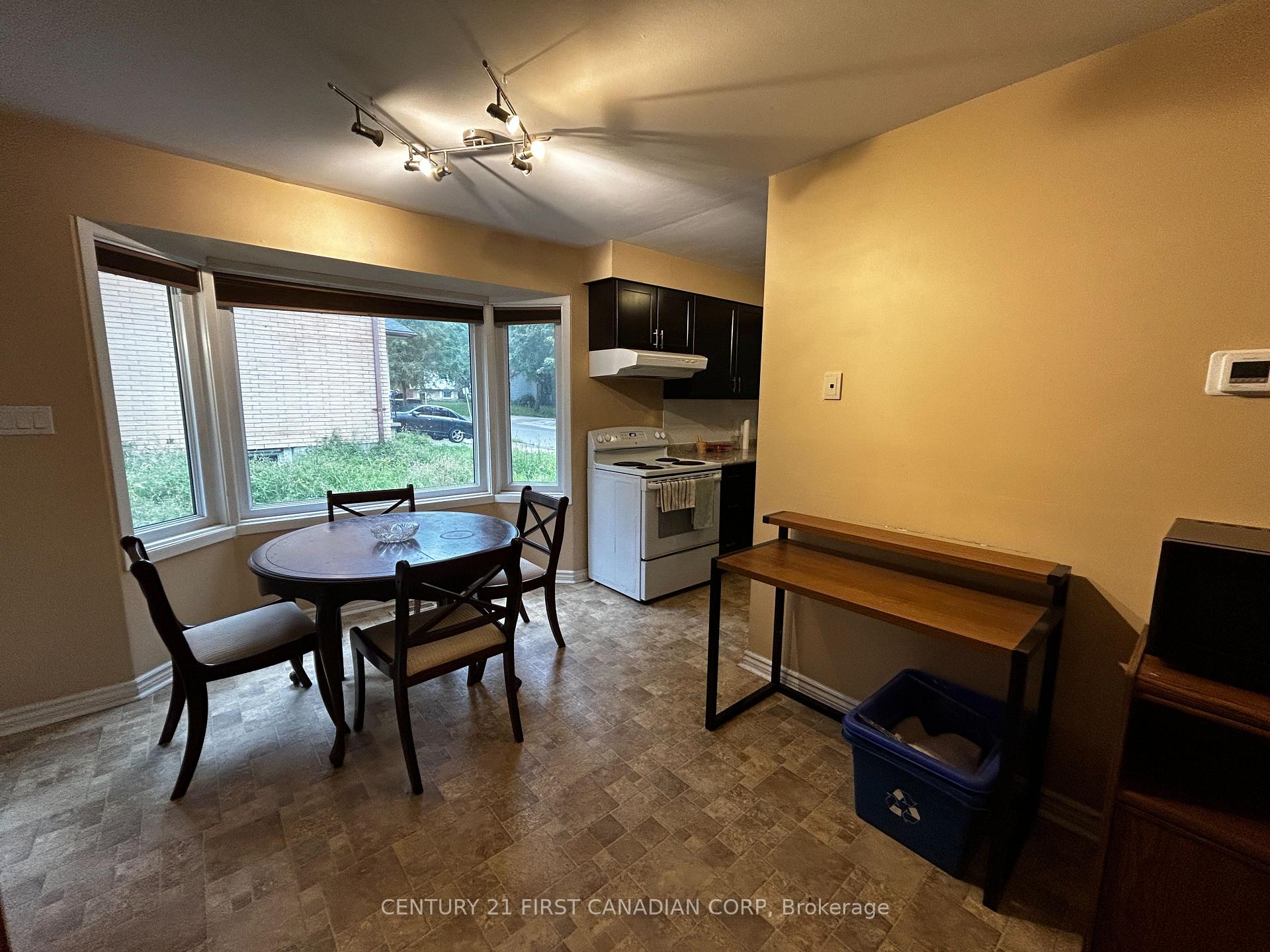 Photo 4 of Unit Room 3, 460 Castlegrove Boulevard, London, North M — HOMEH