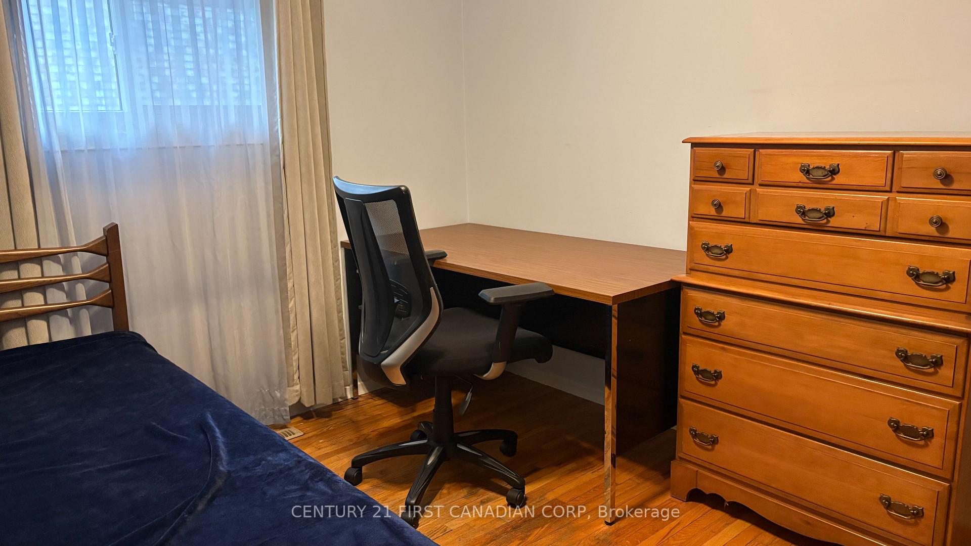 Photo 8 of Unit Room 3, 460 Castlegrove Boulevard, London, North M — HOMEH