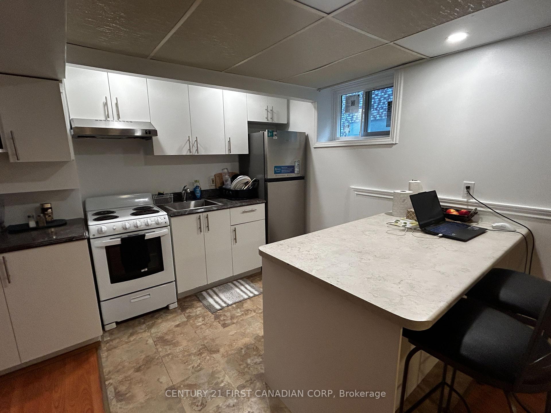 Photo 14 of Unit Room 3, 460 Castlegrove Boulevard, London, North M — HOMEH