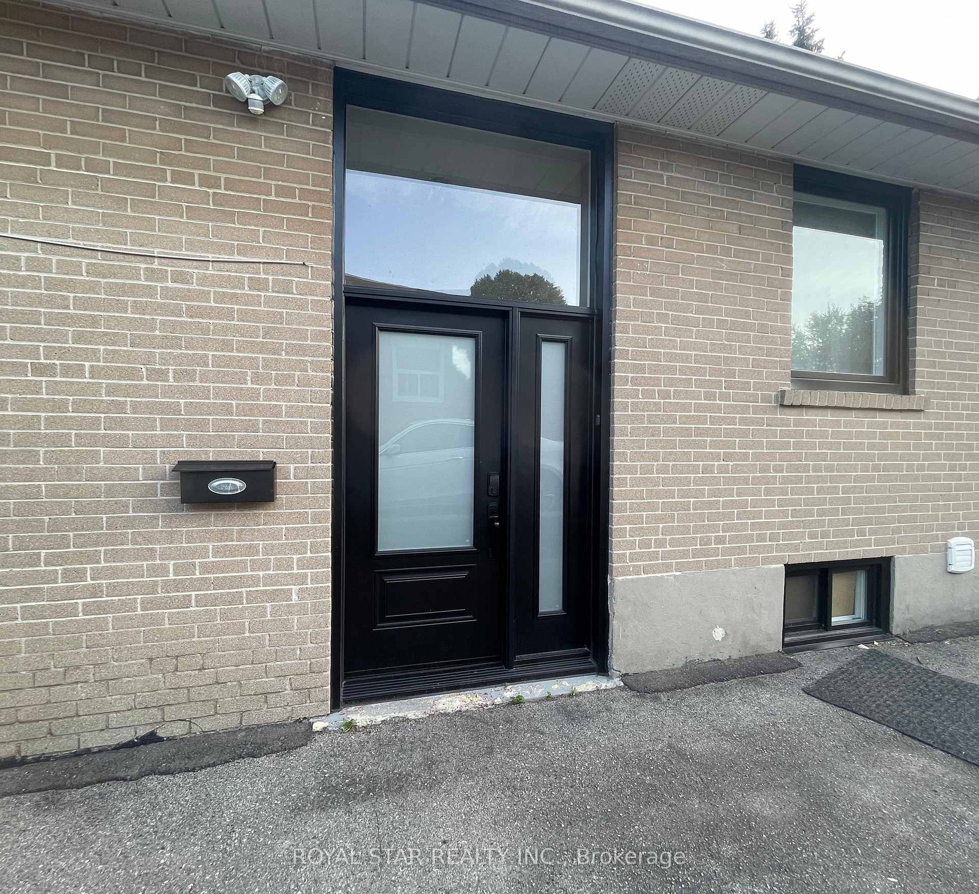 Photo 2 of Unit Main, 34 Neapolitan Drive, Scarborough, Bendale — HOMEH
