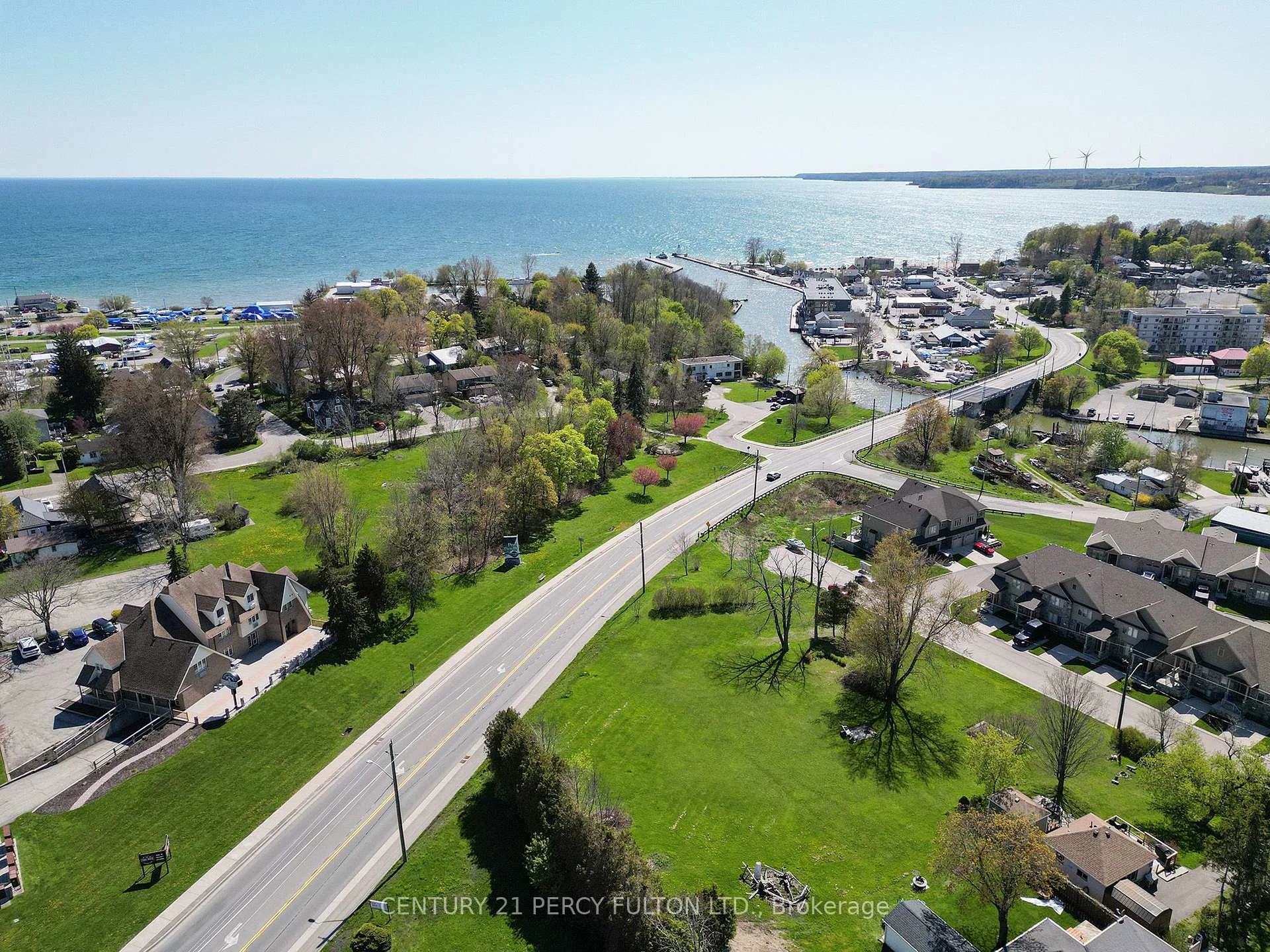 Photo 42 of 68 Hamilton Plank Road, Norfolk, Port Dover — HOMEH